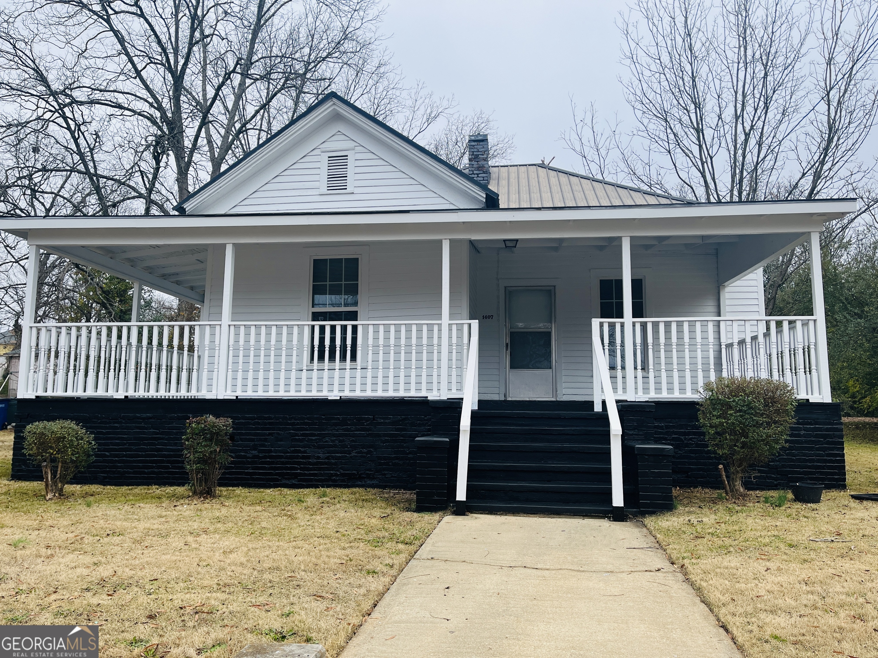 1407 Elm Street Property Photo