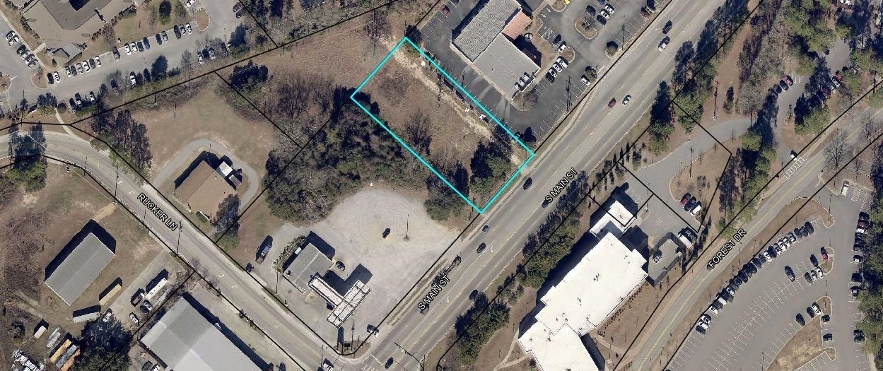 723 S Main Street Property Photo 1