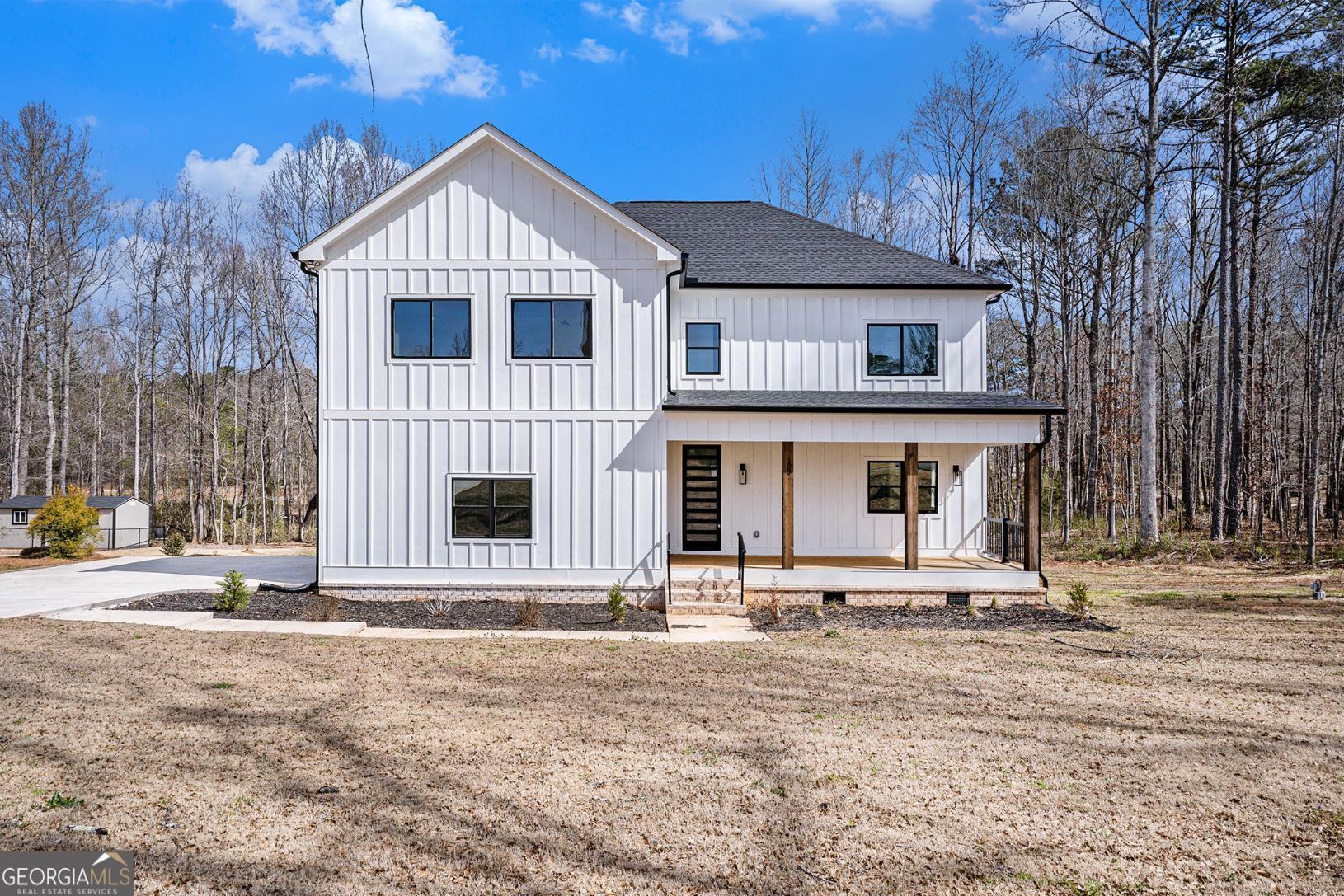 105 Lake Chase Drive S Property Photo