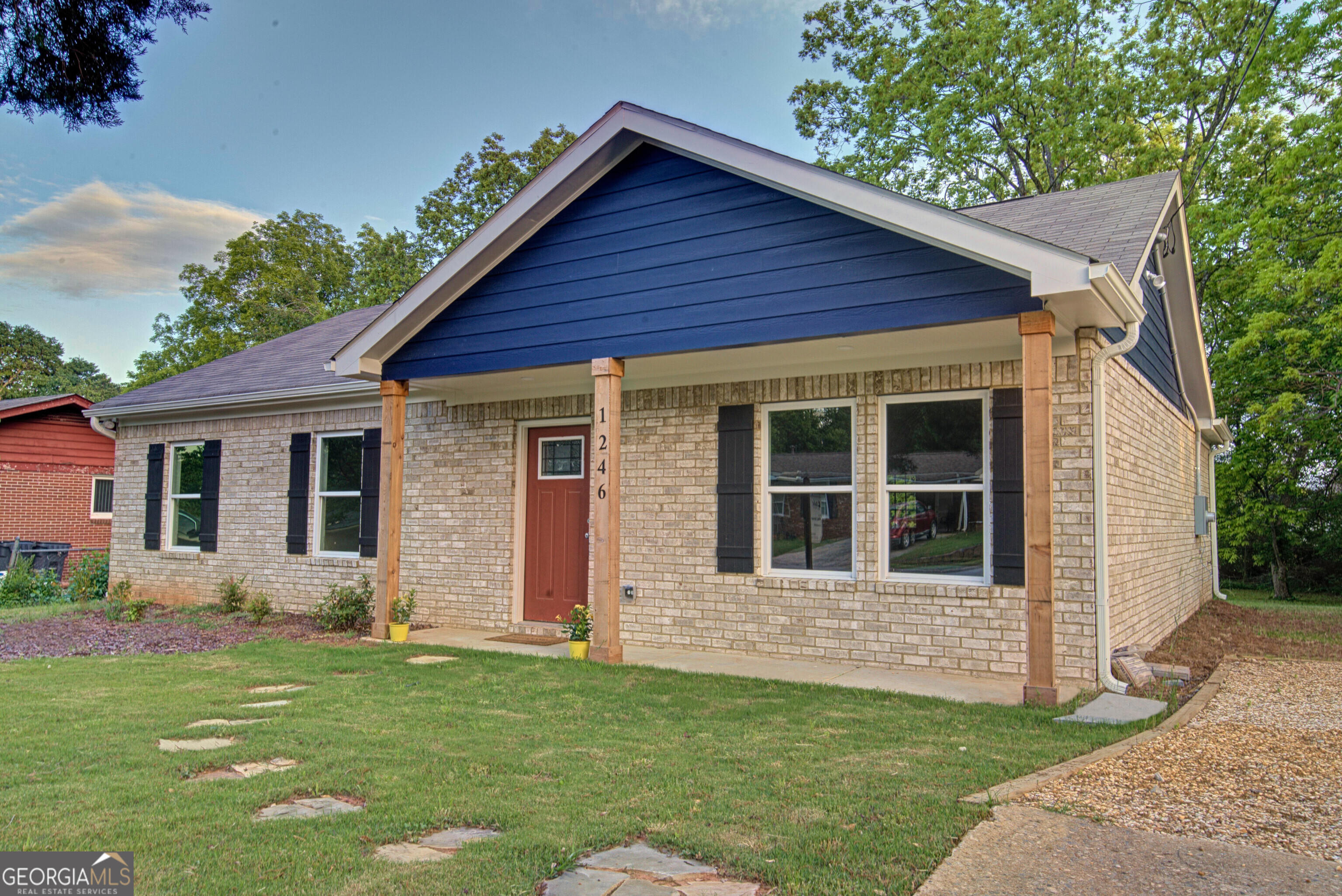 1246 Bell Avenue Property Photo