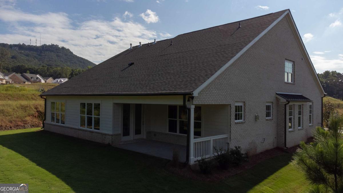 5305 Memento Trace Property Photo 3