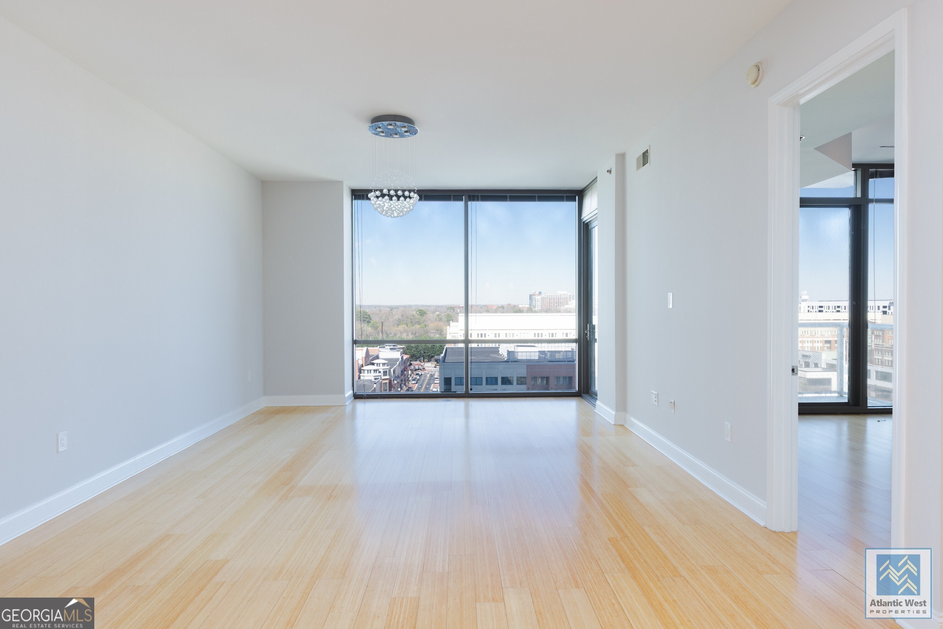 270 17th Street Nw # 1004 Property Photo