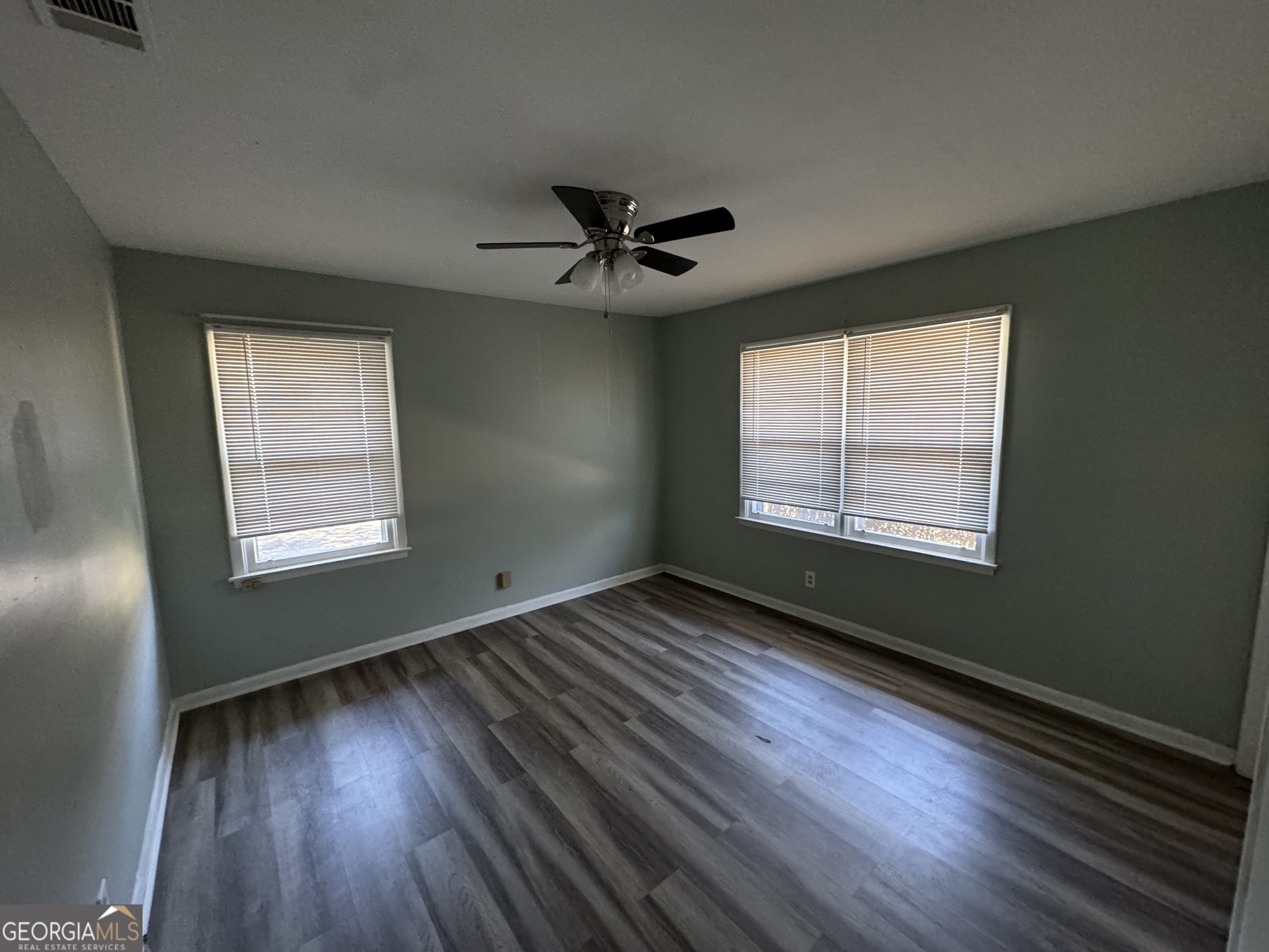 113 Cherry Lane Property Photo 6