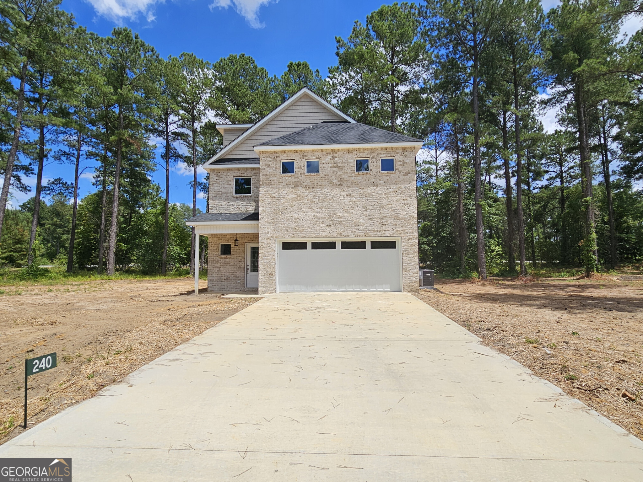 240 Wood Oak Circle Property Photo