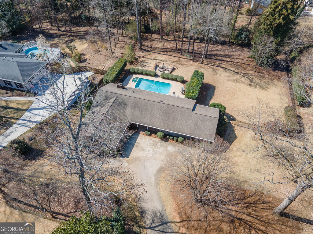 311 Pinemount Drive Property Photo
