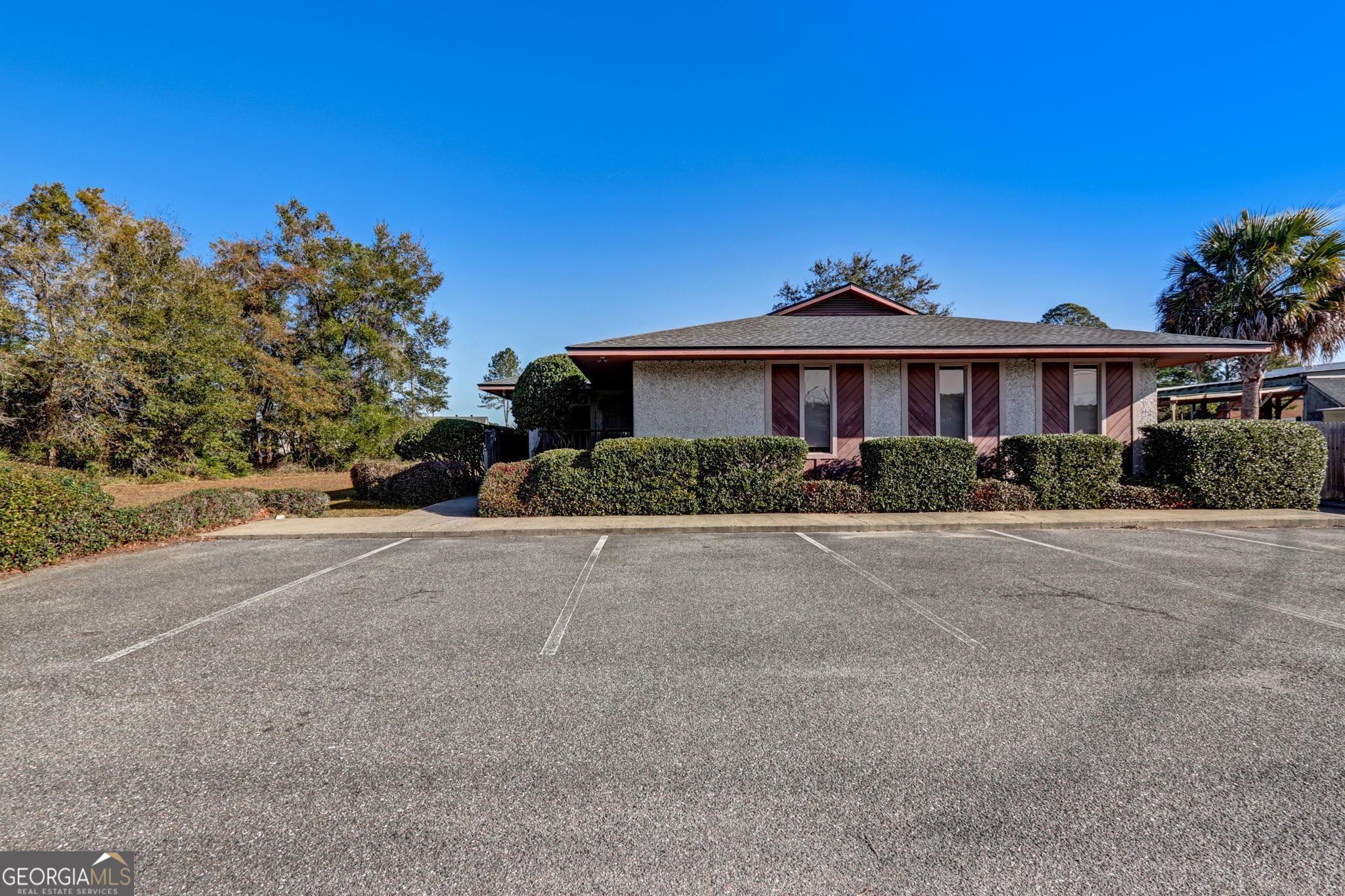 2420 Osborne Property Photo 4