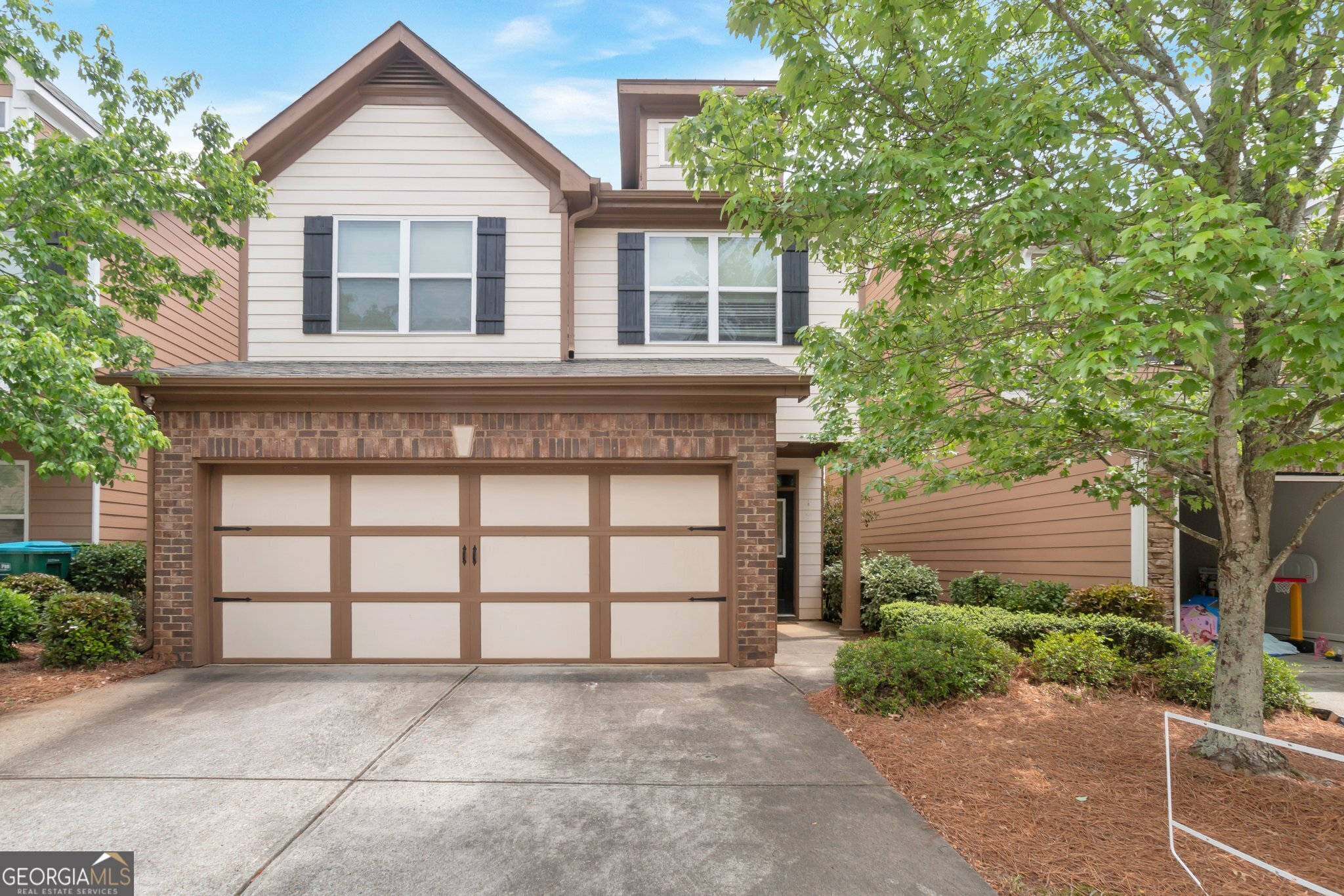 1304 Blackstone Way Property Photo
