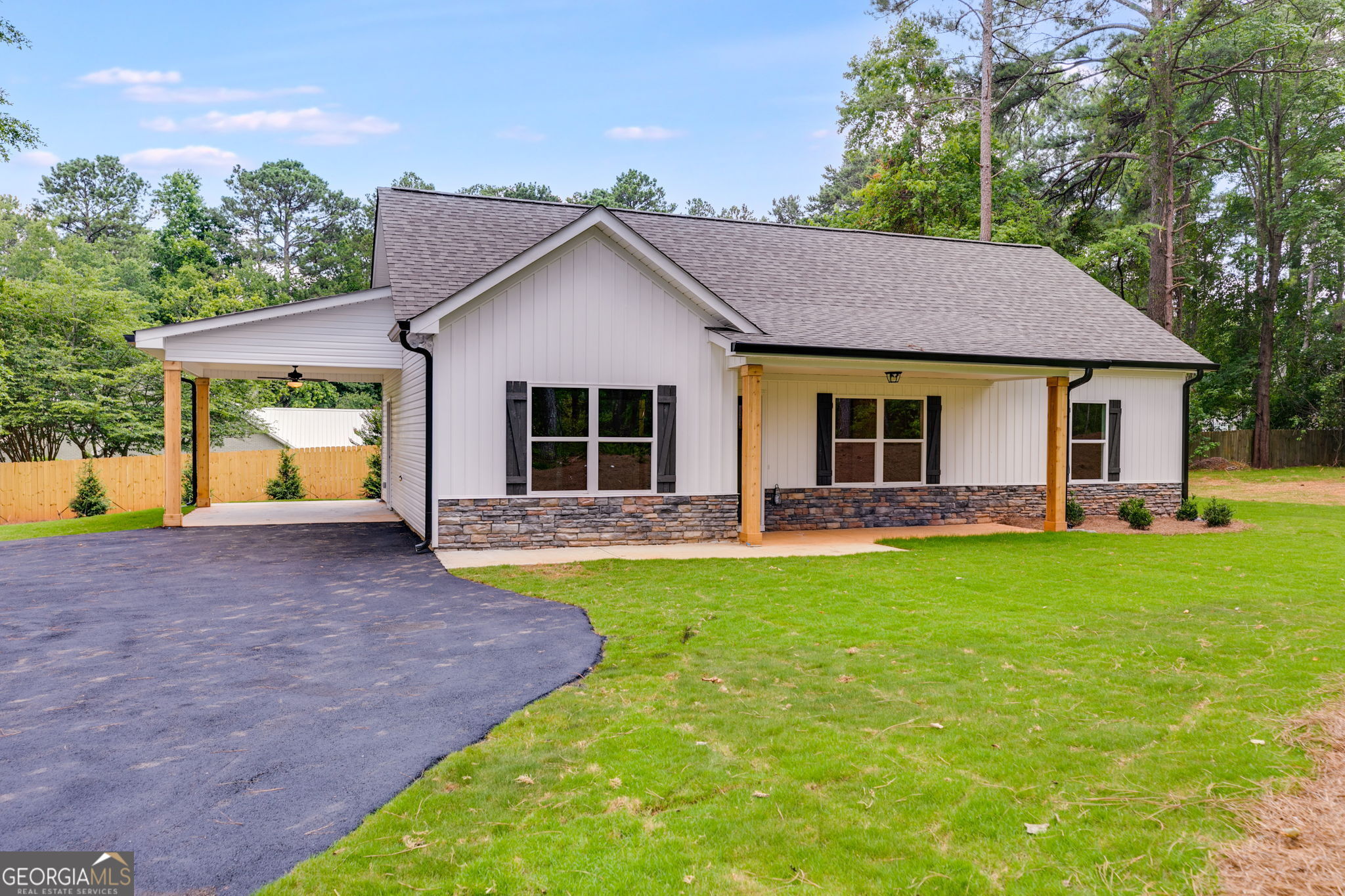 1765 Harmony Road Property Photo 1