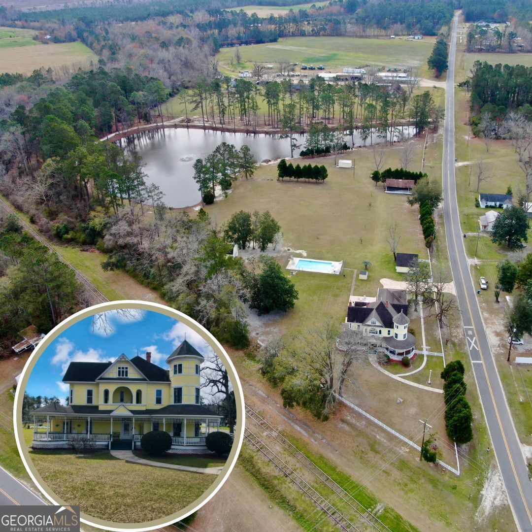 2932 N Clough Bay Road Property Photo