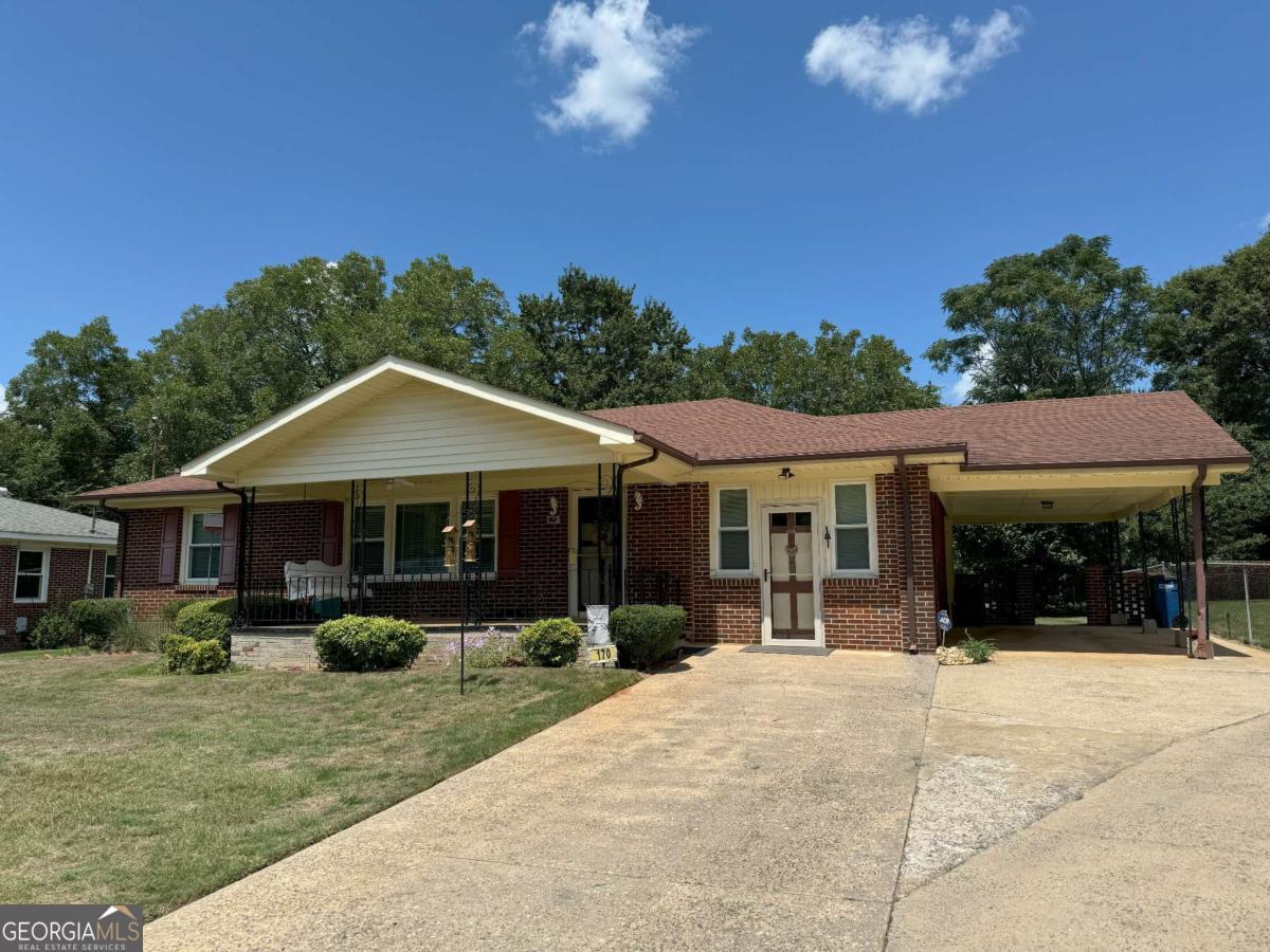 170 Northcrest Drive Property Photo