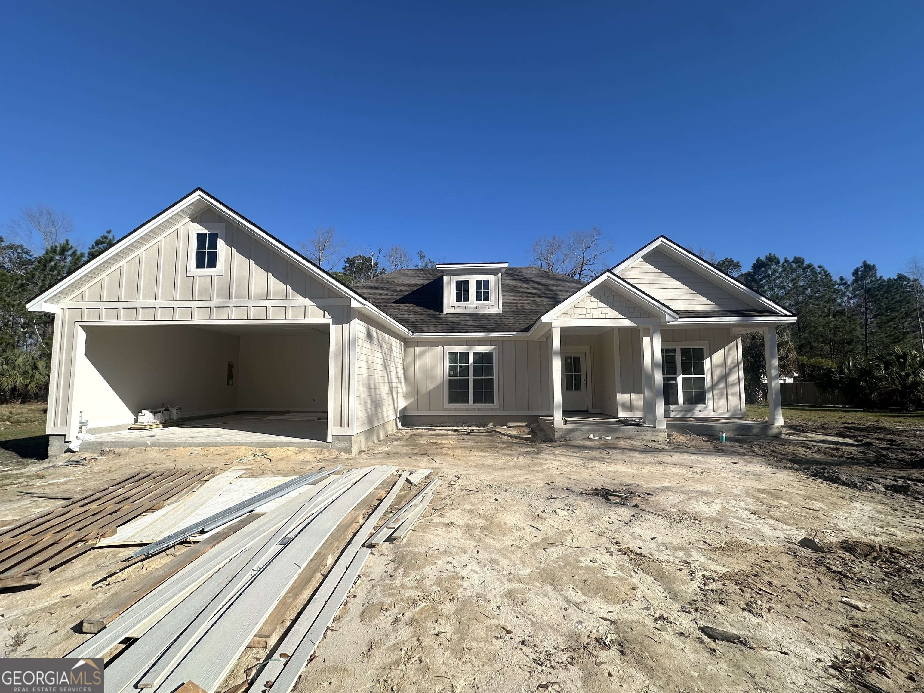 1817 Iris Street Property Photo