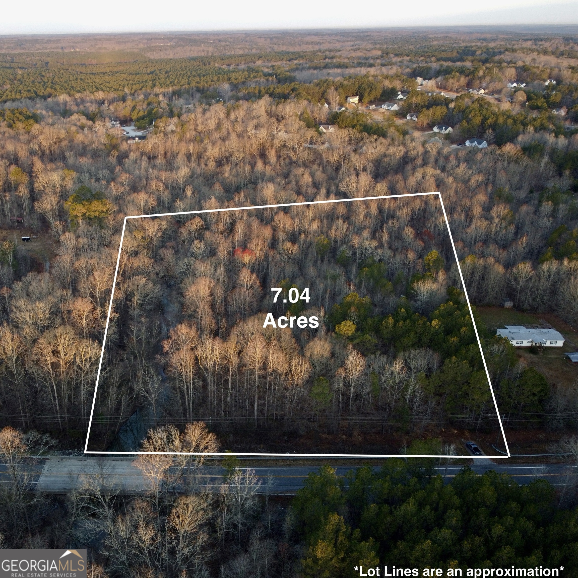 1000 Jackson Lake Rd Property Photo