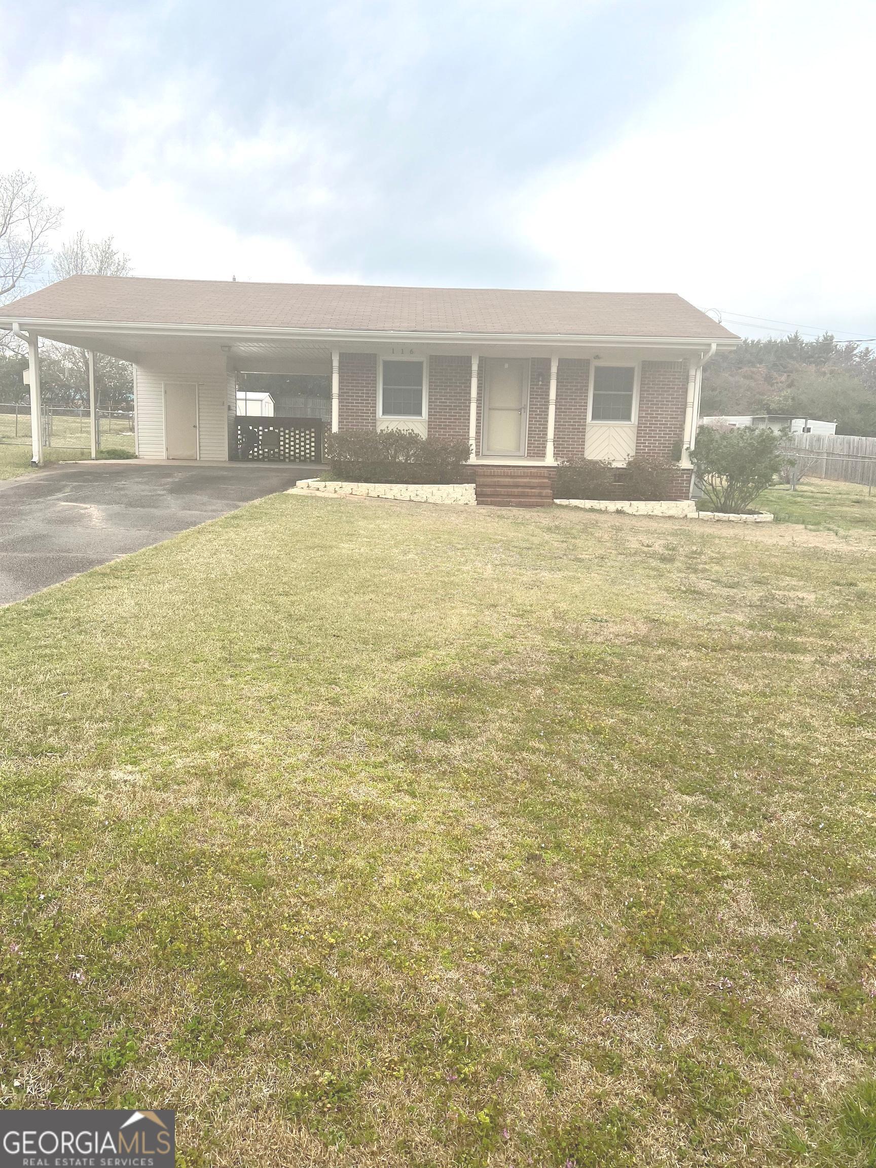 116 Salbar Street Property Photo