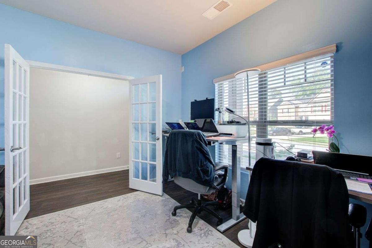 6101 Providence Way Property Photo 3