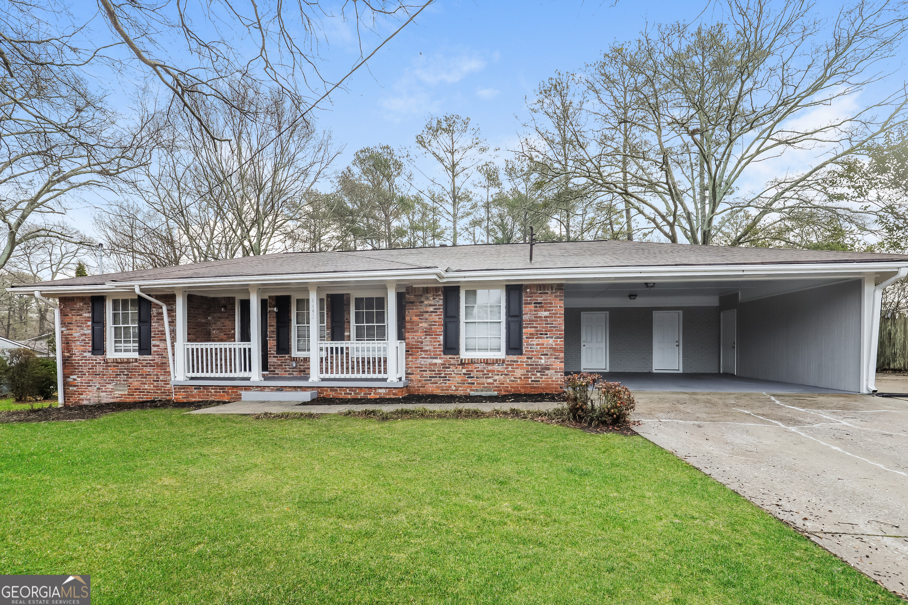 6492 Meadowbrook Lane Property Photo
