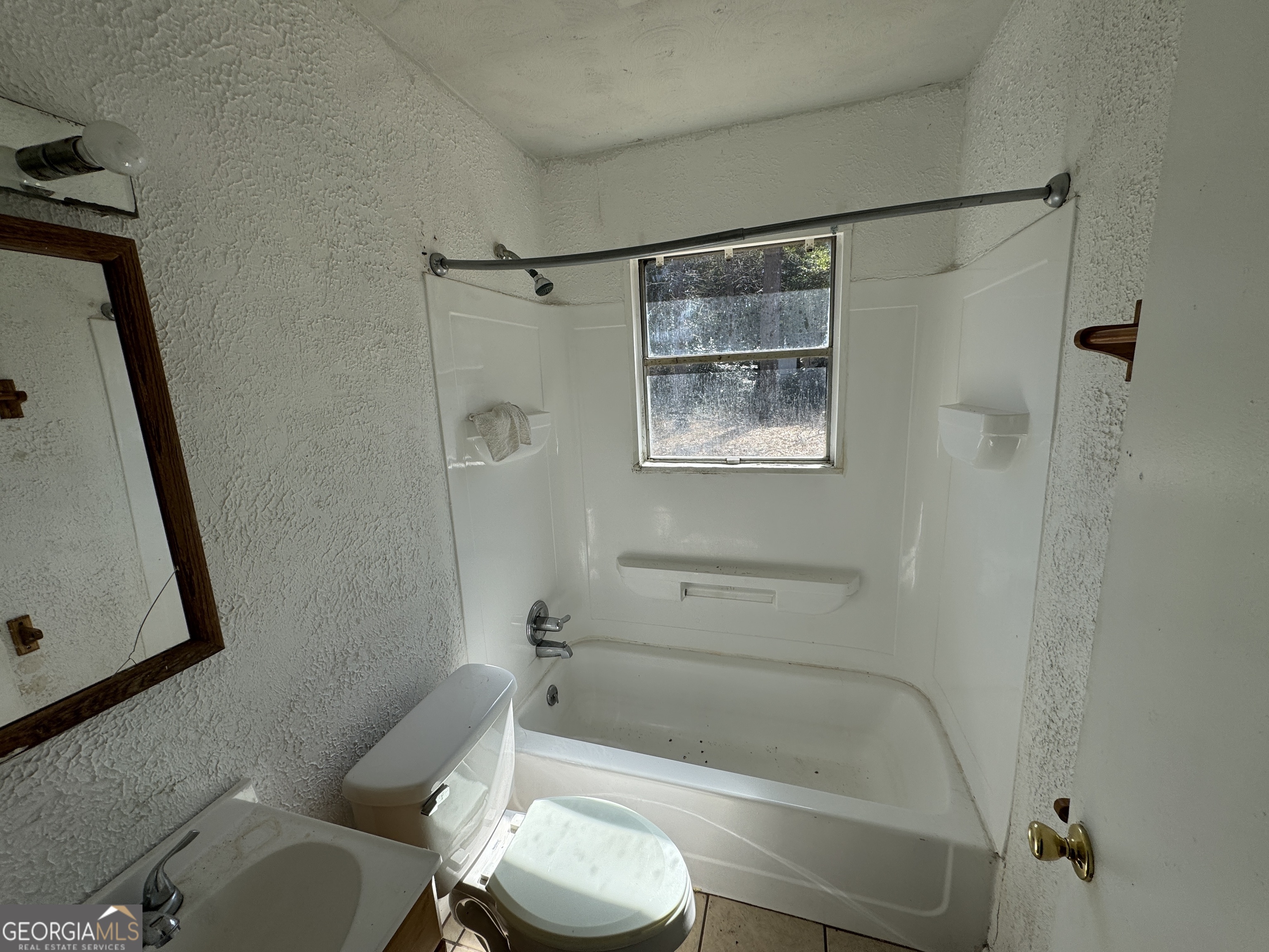 227 Madrid Street Property Photo 6