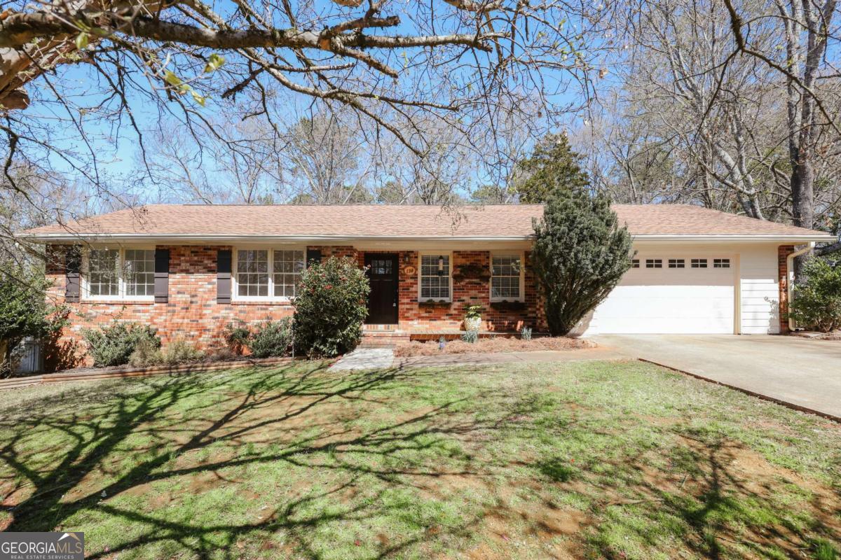 130 Wolfe Lane Property Photo