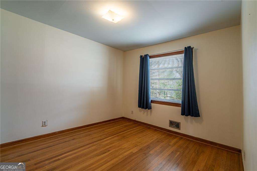 608 Sycamore Drive Property Photo 10