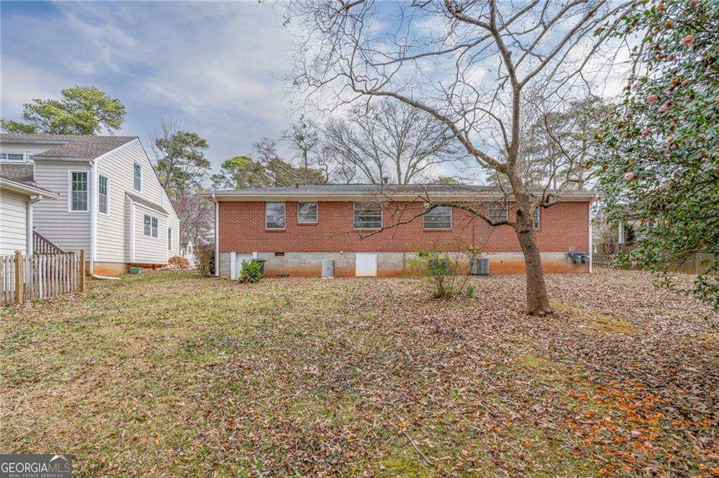 608 Sycamore Drive Property Photo 27