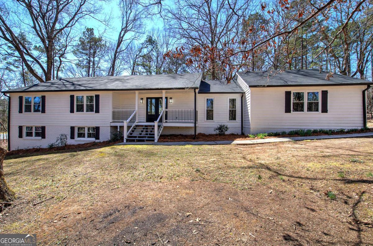 163 Bruce Road Property Photo
