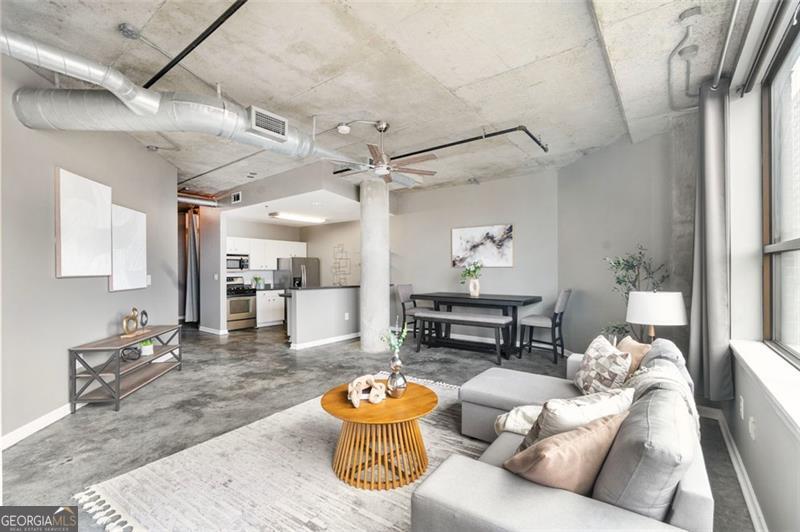 115 Nw Peachtree Place Nw # 405 Property Photo