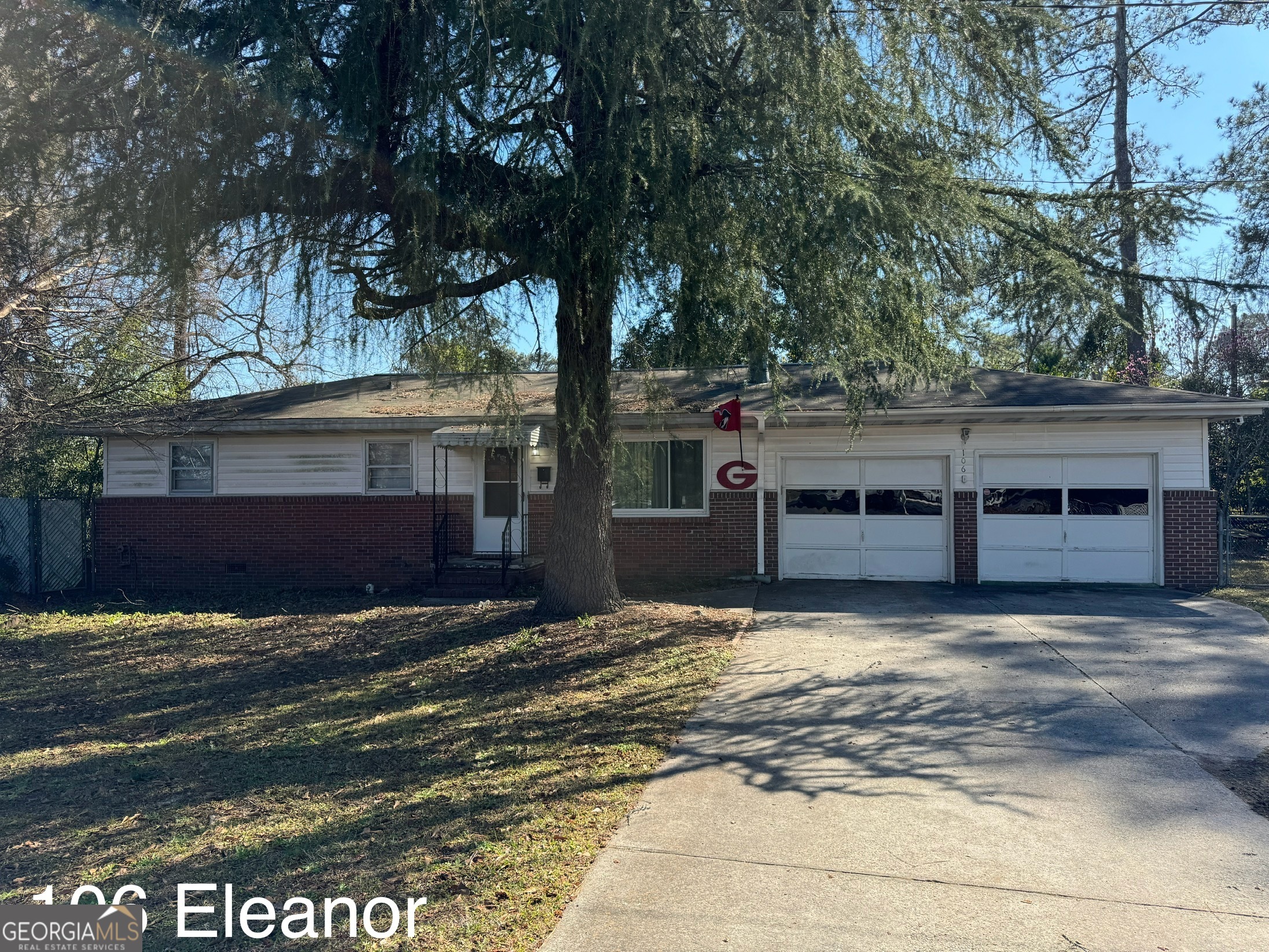 106 Eleanor Circle Property Photo 1