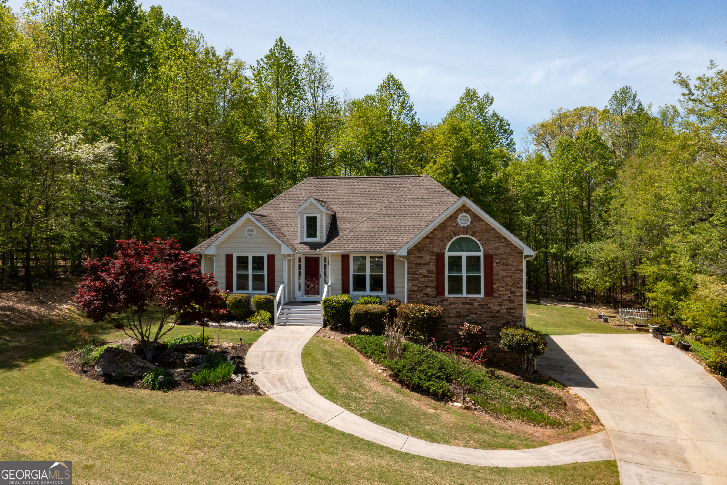 6935 Autumn Hills Drive Property Photo