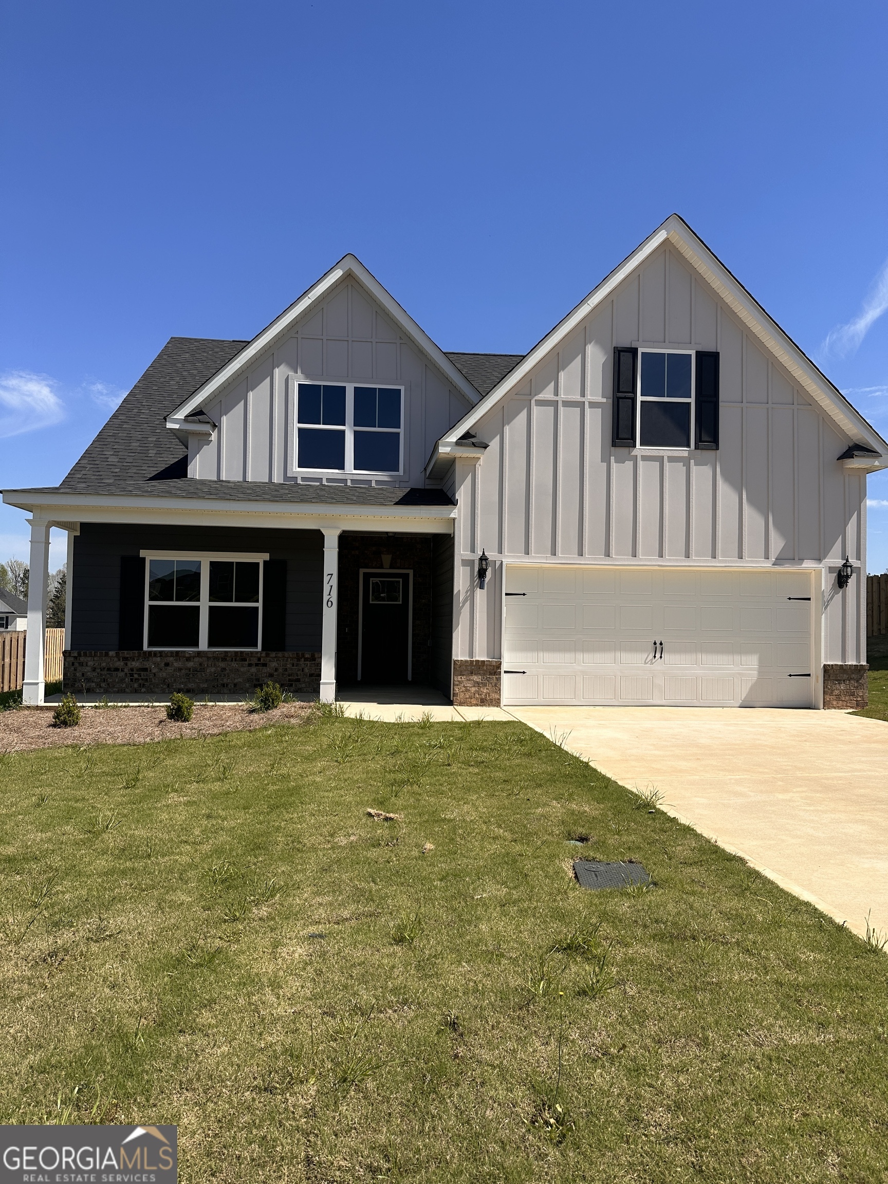 716 Lindsey Brooke Trace Property Photo 1