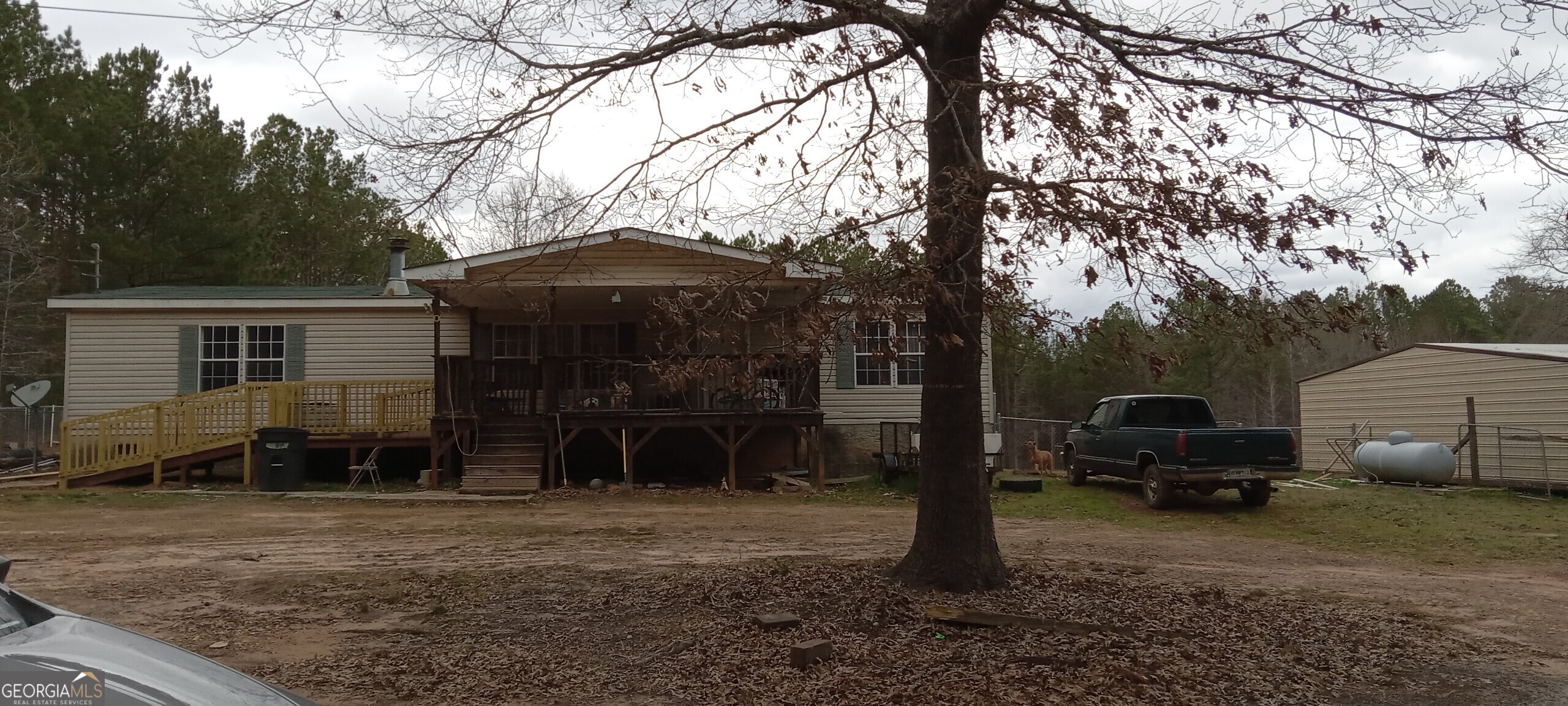 265 Steele Road Property Photo
