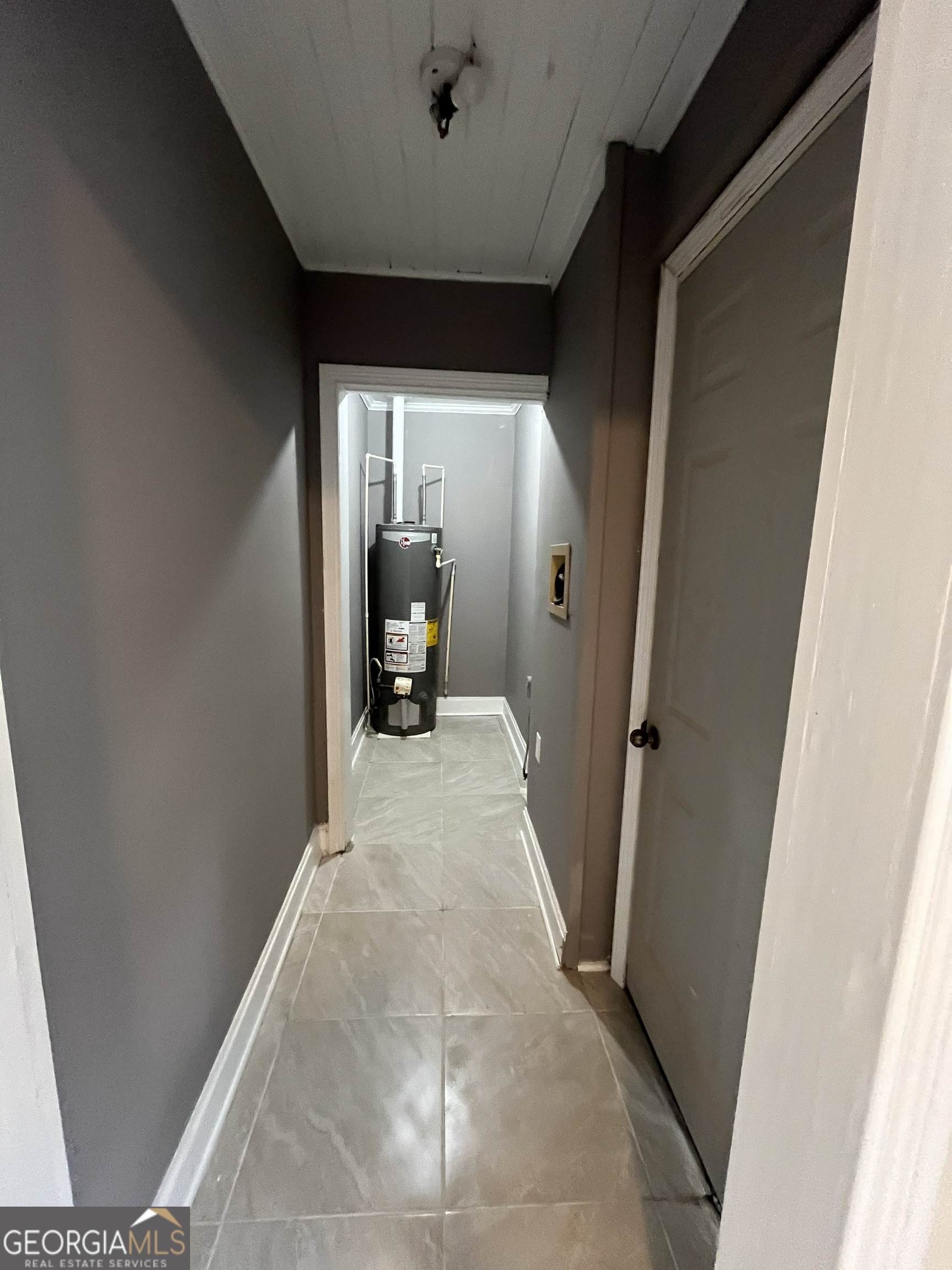 1570 Colonial Drive Property Photo 12