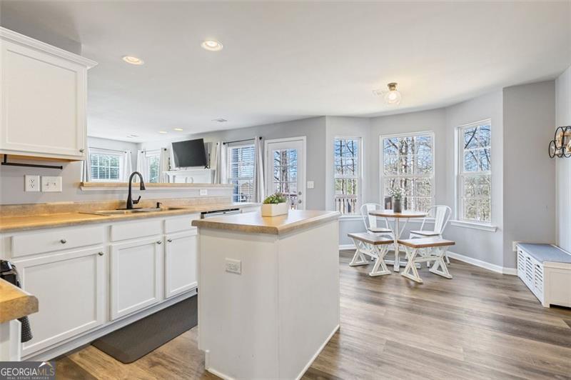 668 New Liberty Way Property Photo 17