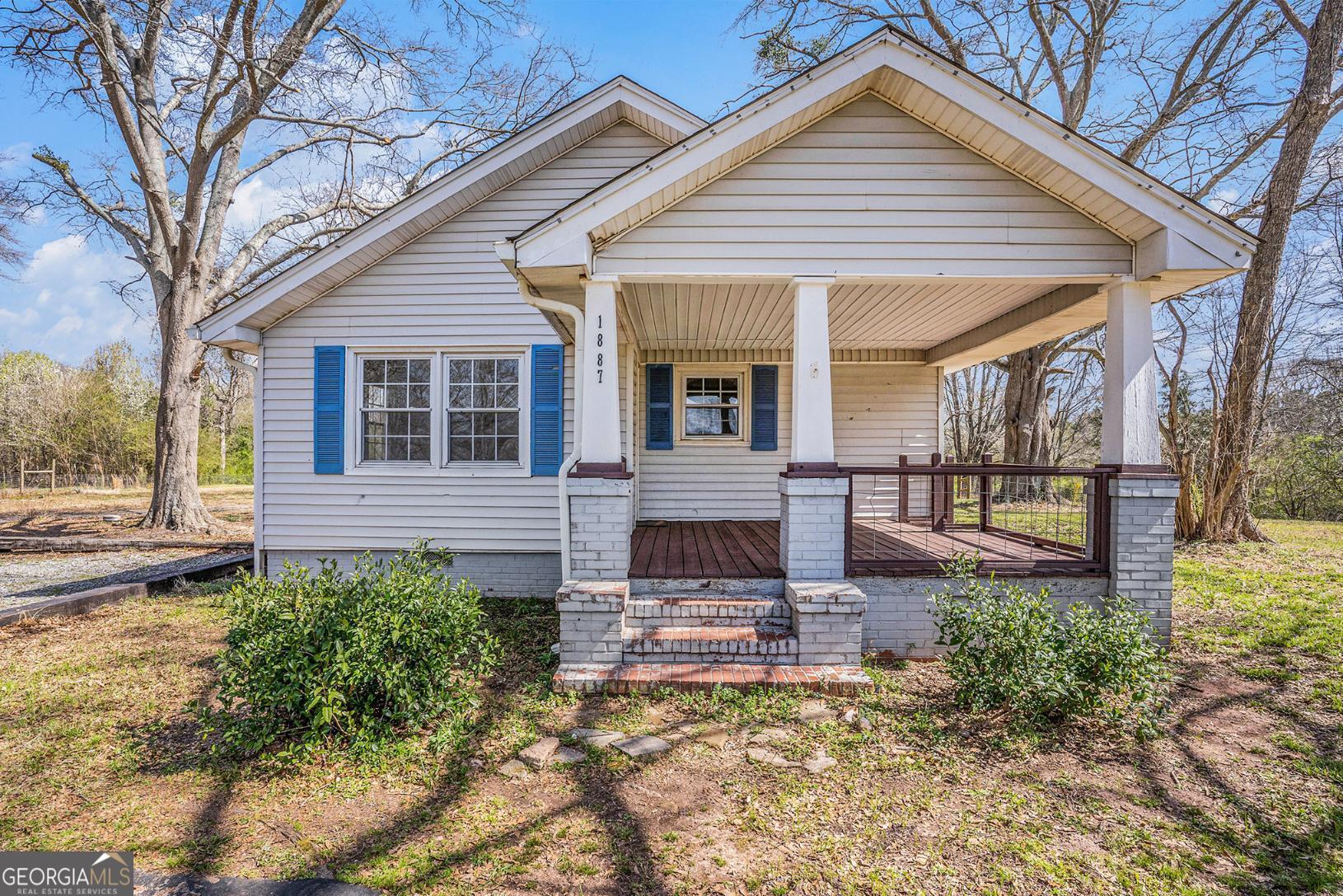 1887 Green Valley Road Property Photo