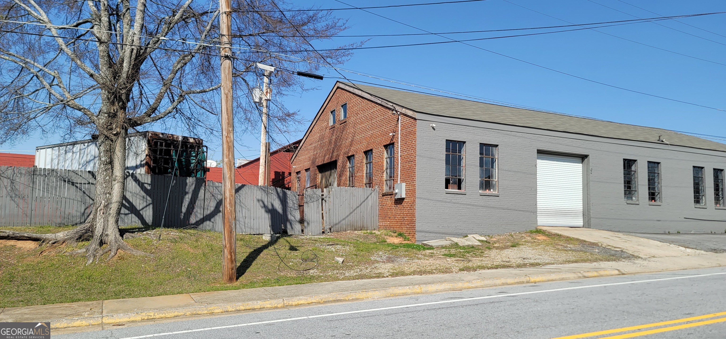 85 W Broad Street Property Photo 18