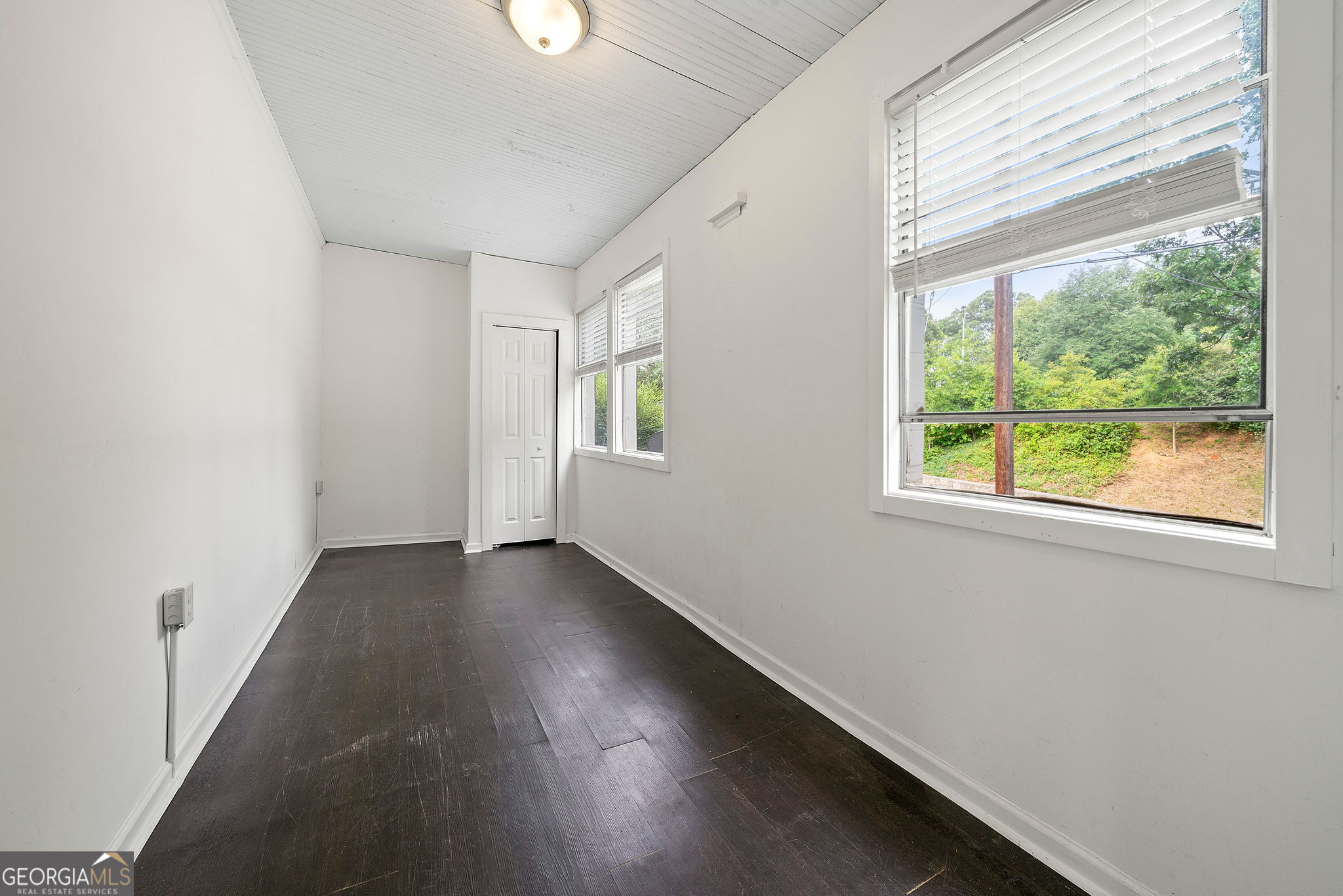 89 Ollie Street Nw Property Photo 4