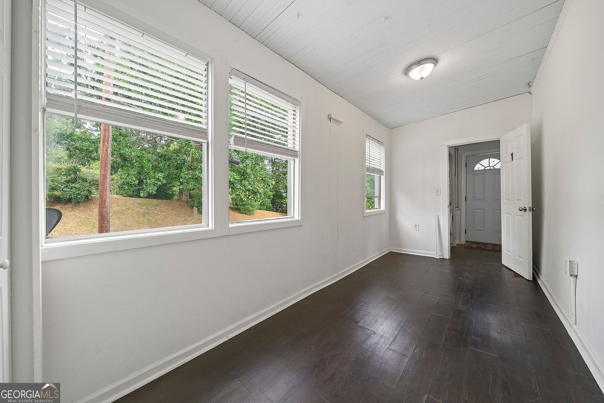 89 Ollie Street Nw Property Photo 5