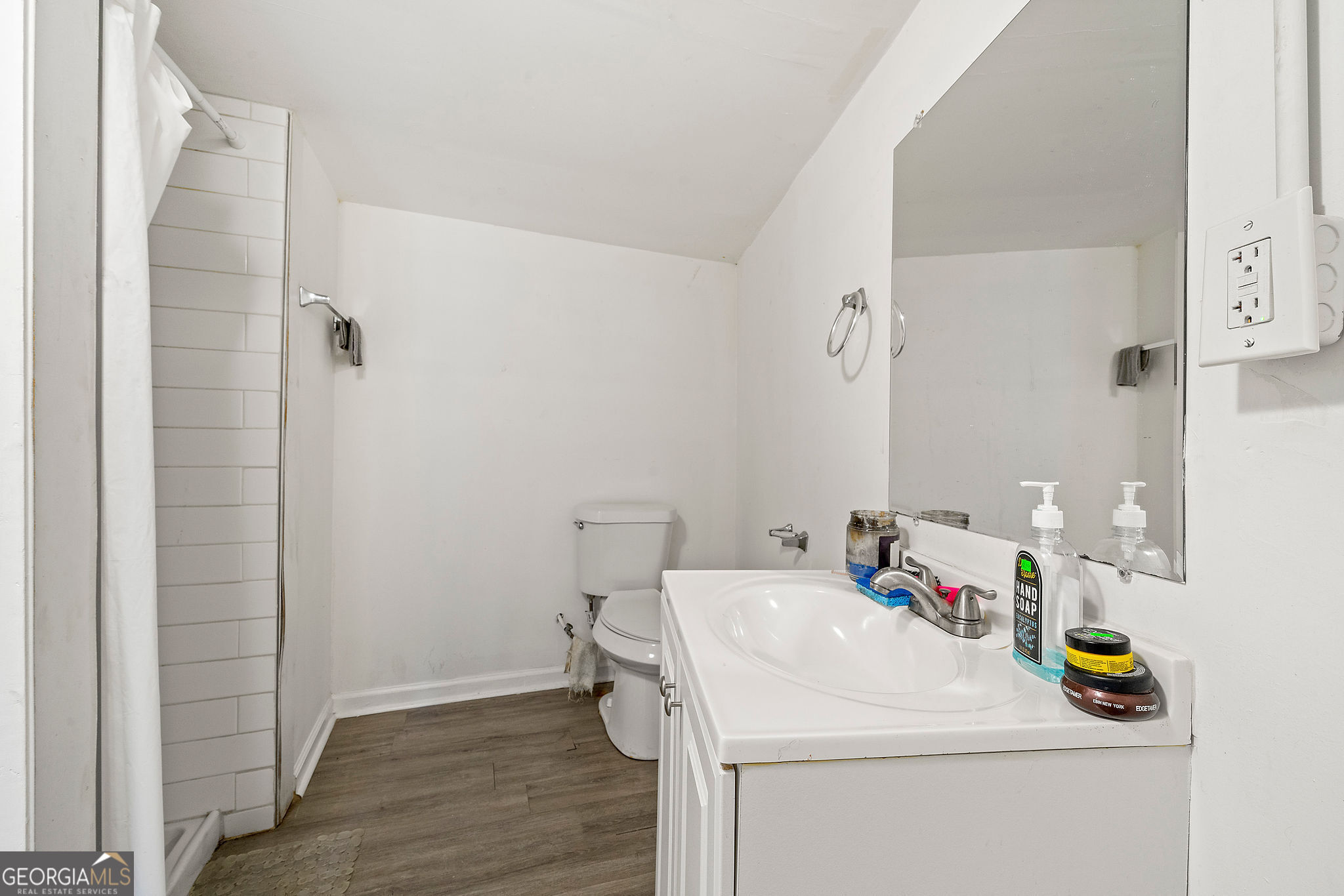 89 Ollie Street Nw Property Photo 21