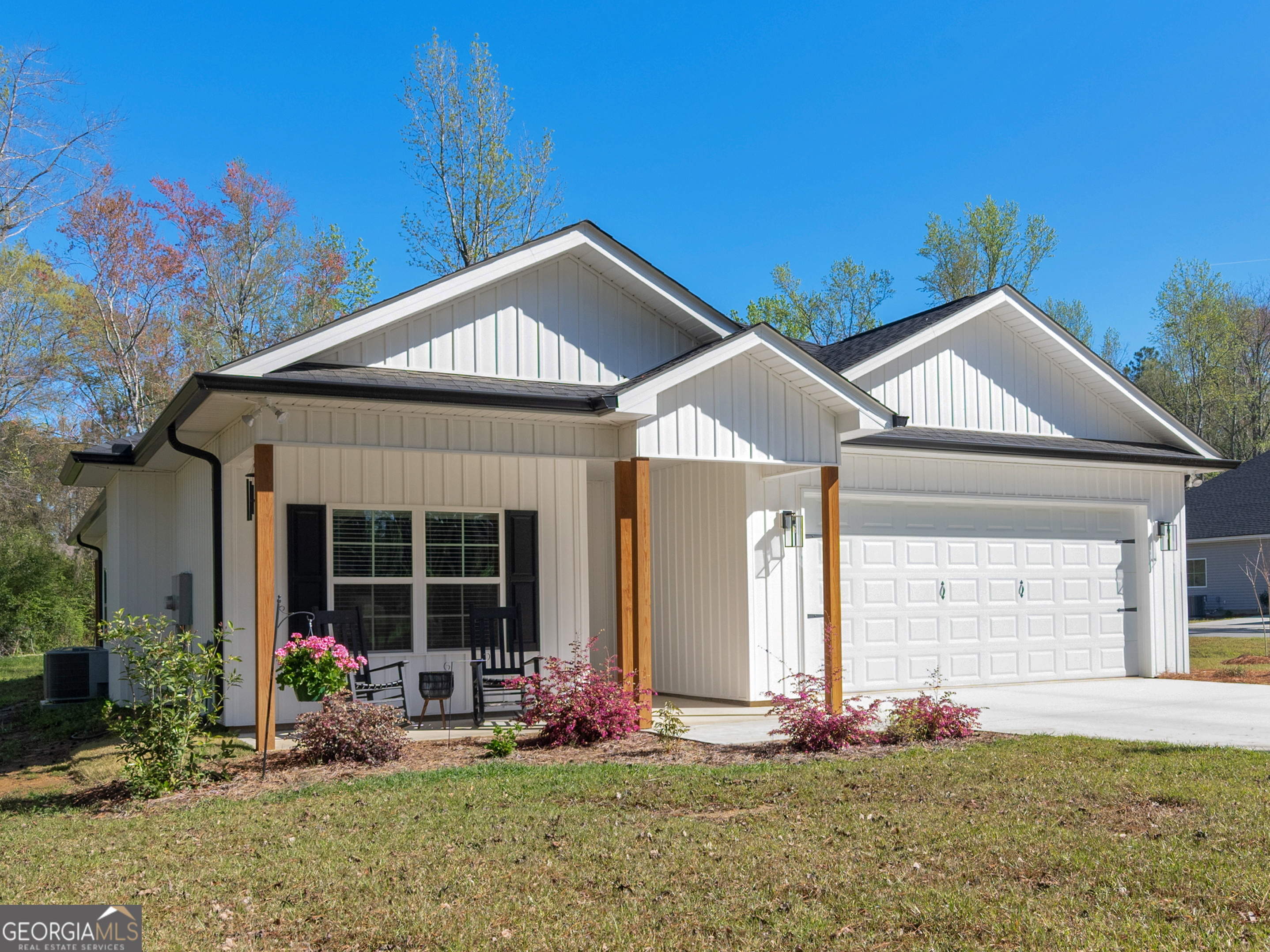 139 Redwood Drive Property Photo