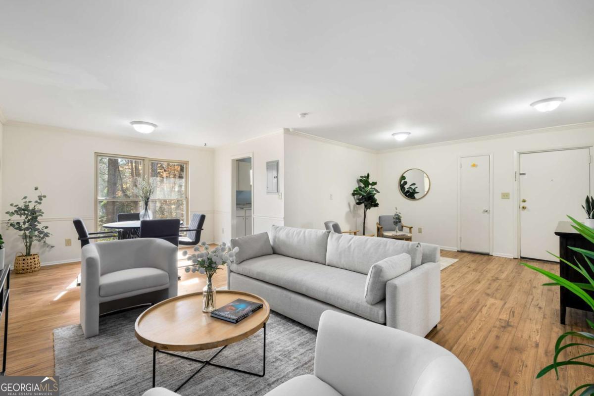1111 Clairemont Avenue # P5 Property Photo