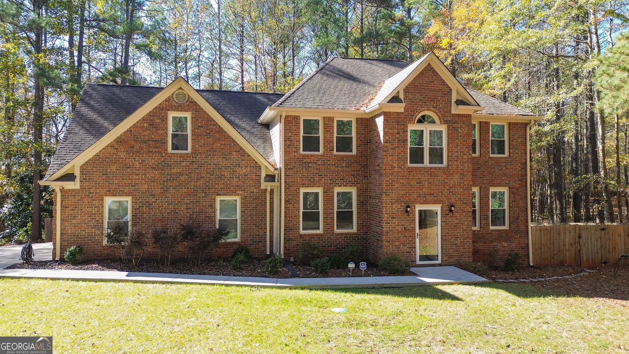 105 Queens Gate Property Photo