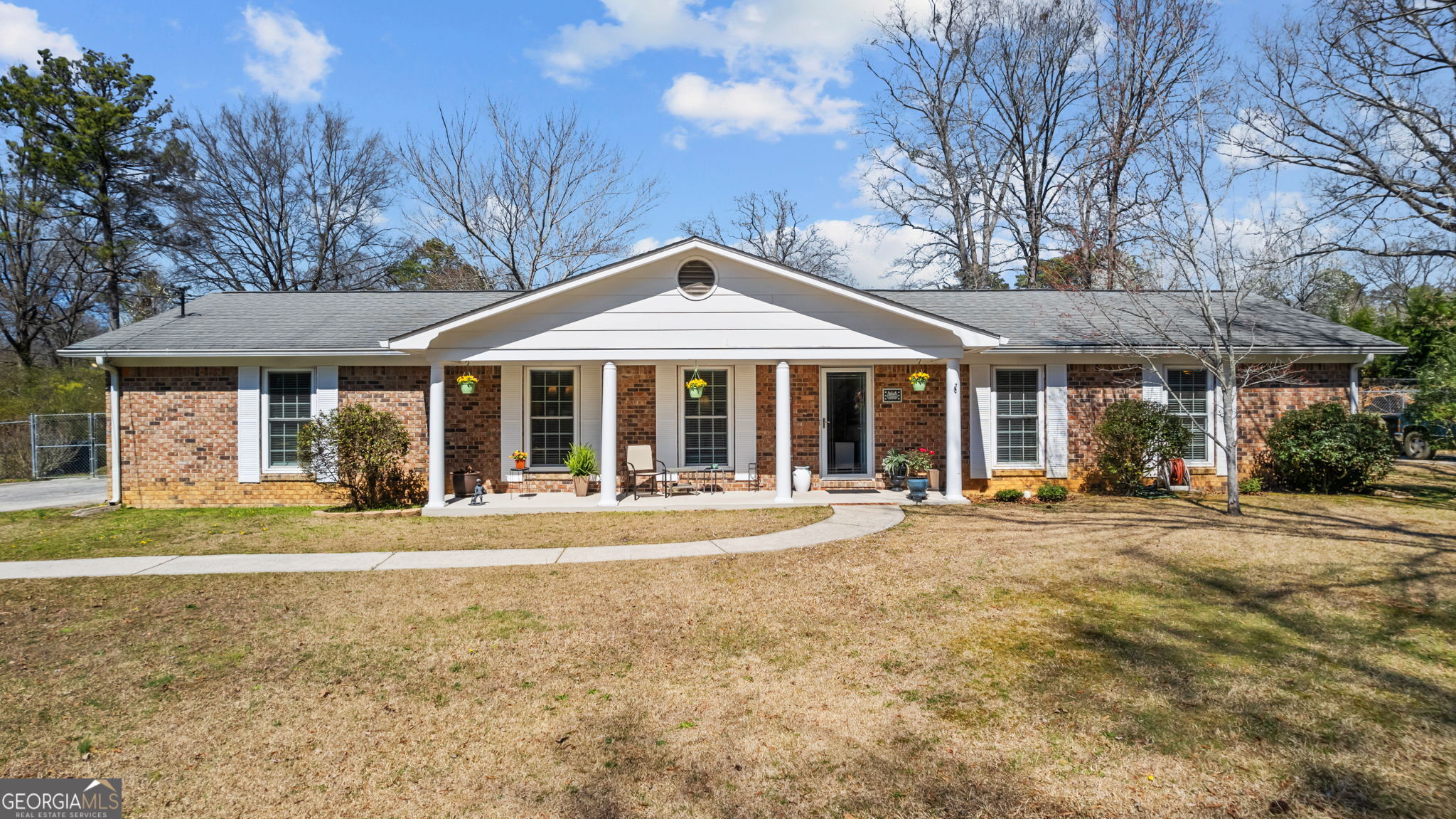 18 Donley Drive Nw Property Photo