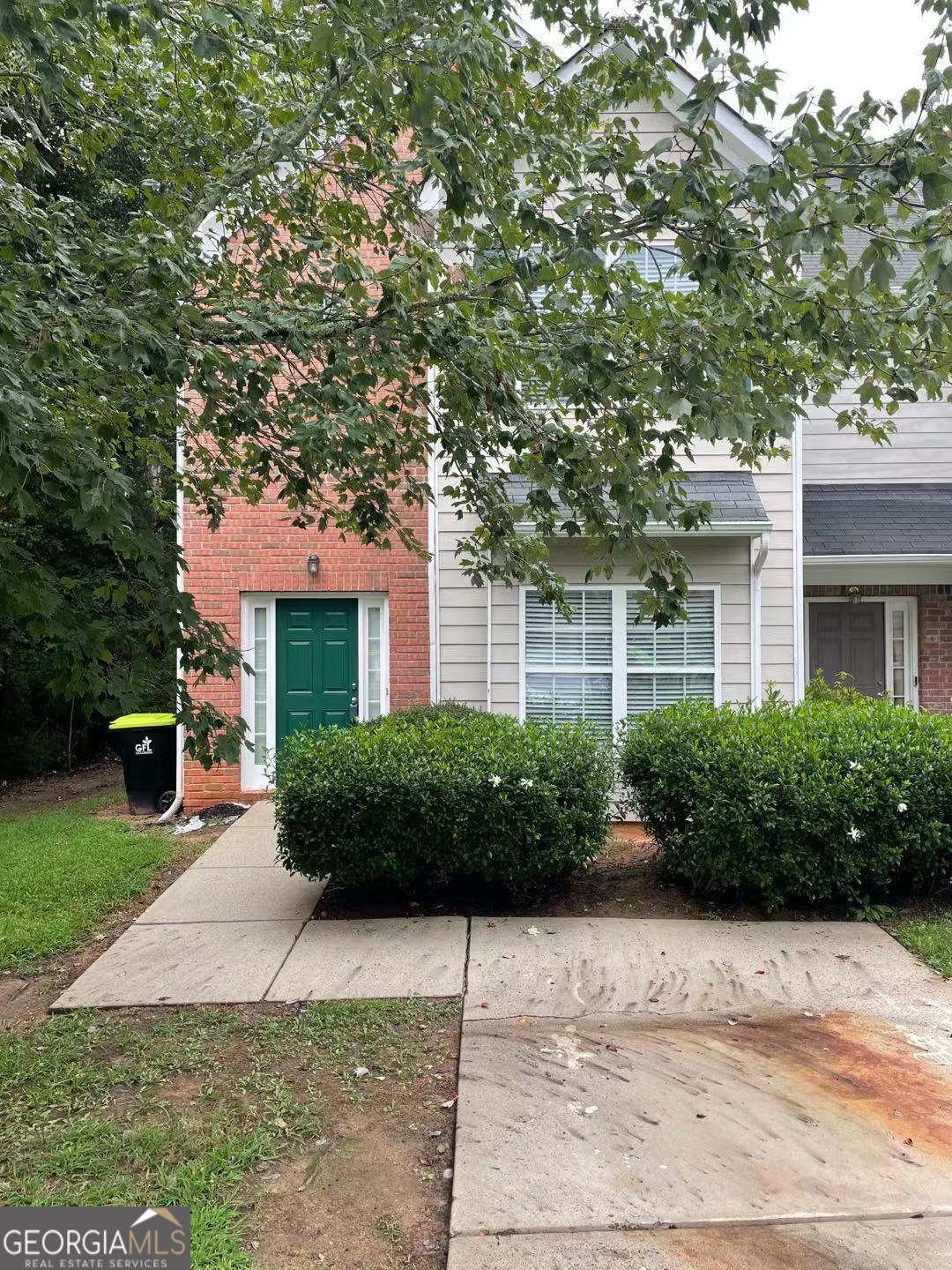 395 Brookview Drive Property Photo
