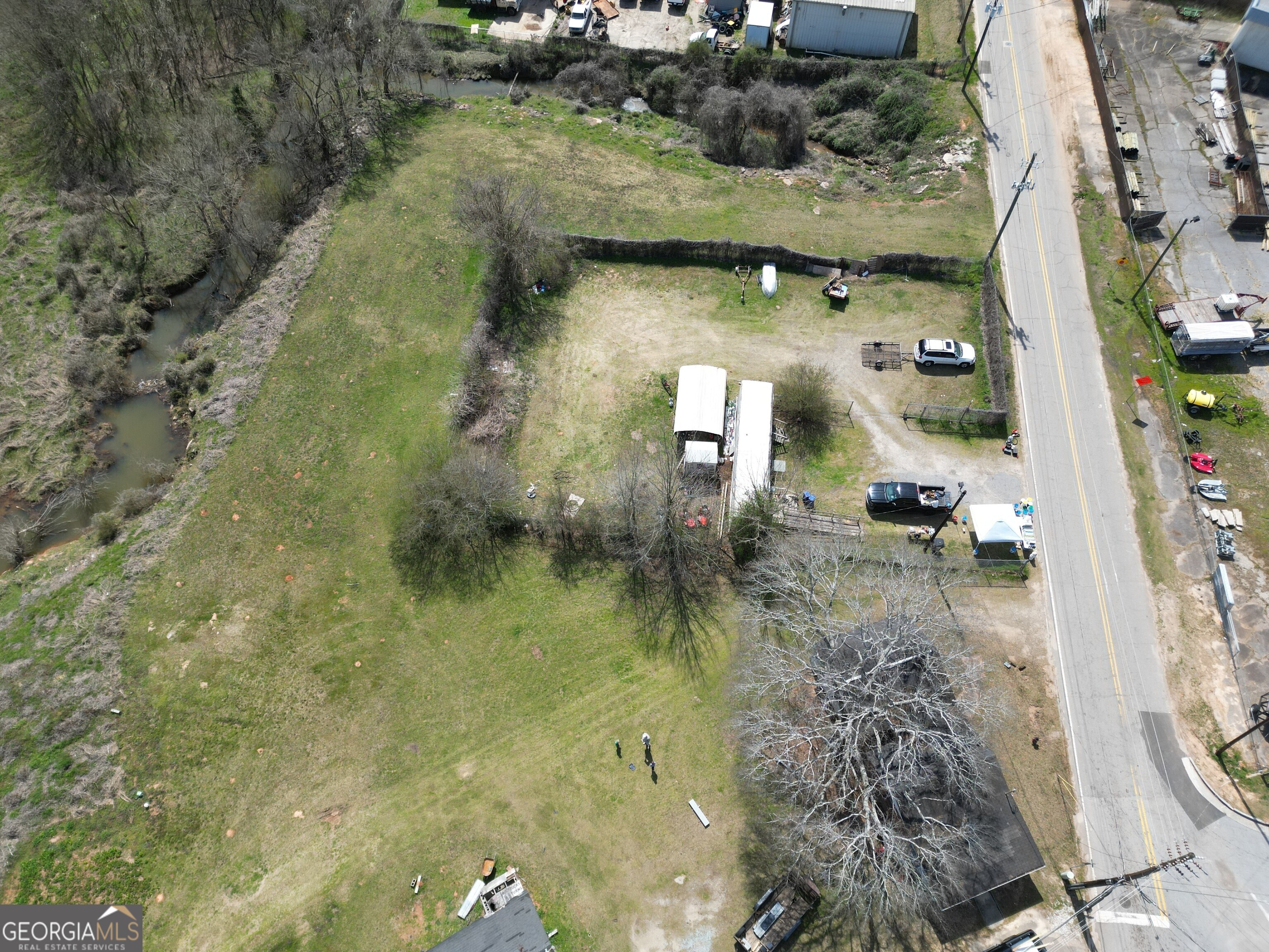 1241 E Broad Street Property Photo 3