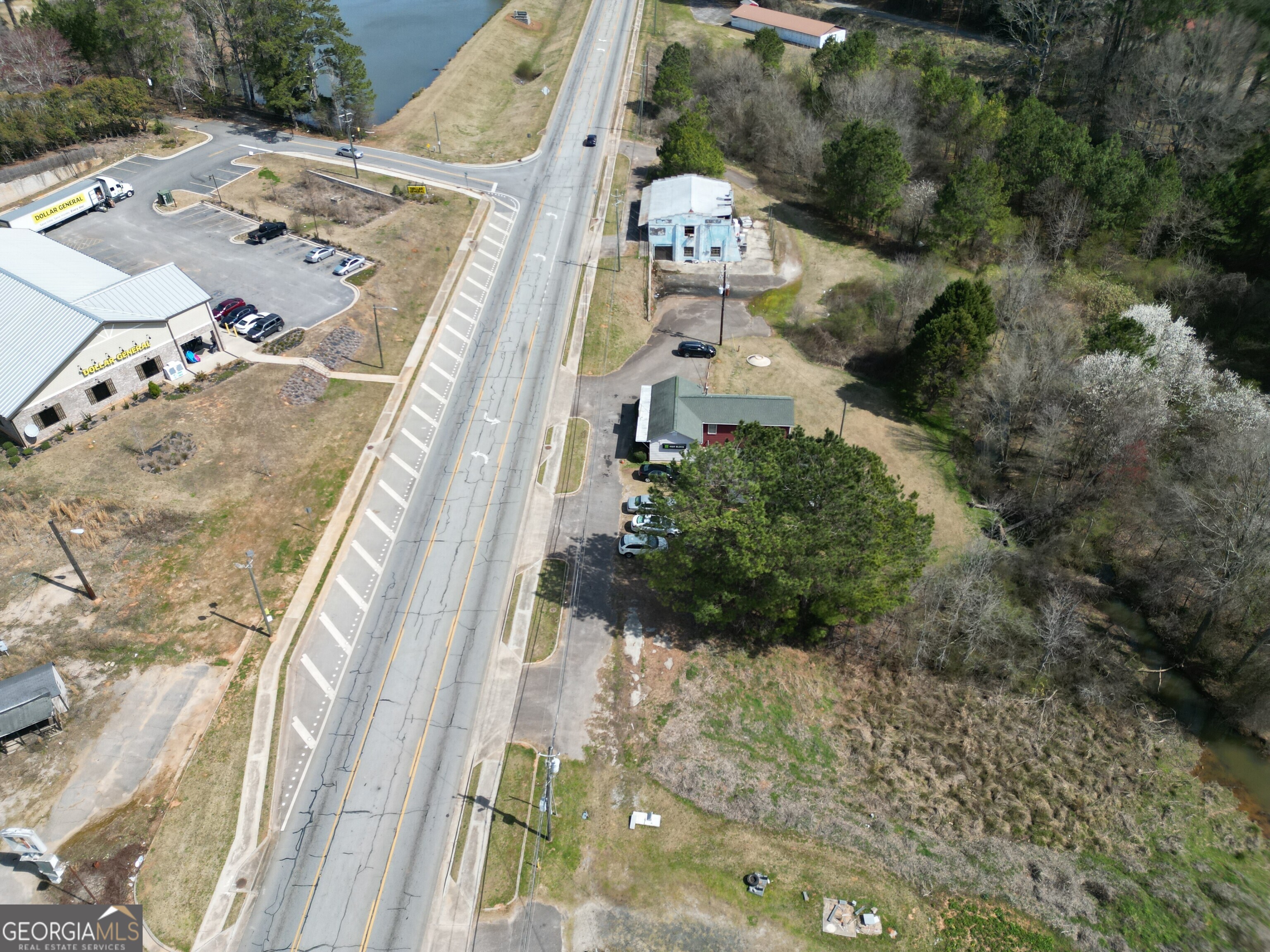 1241 E Broad Street Property Photo 5