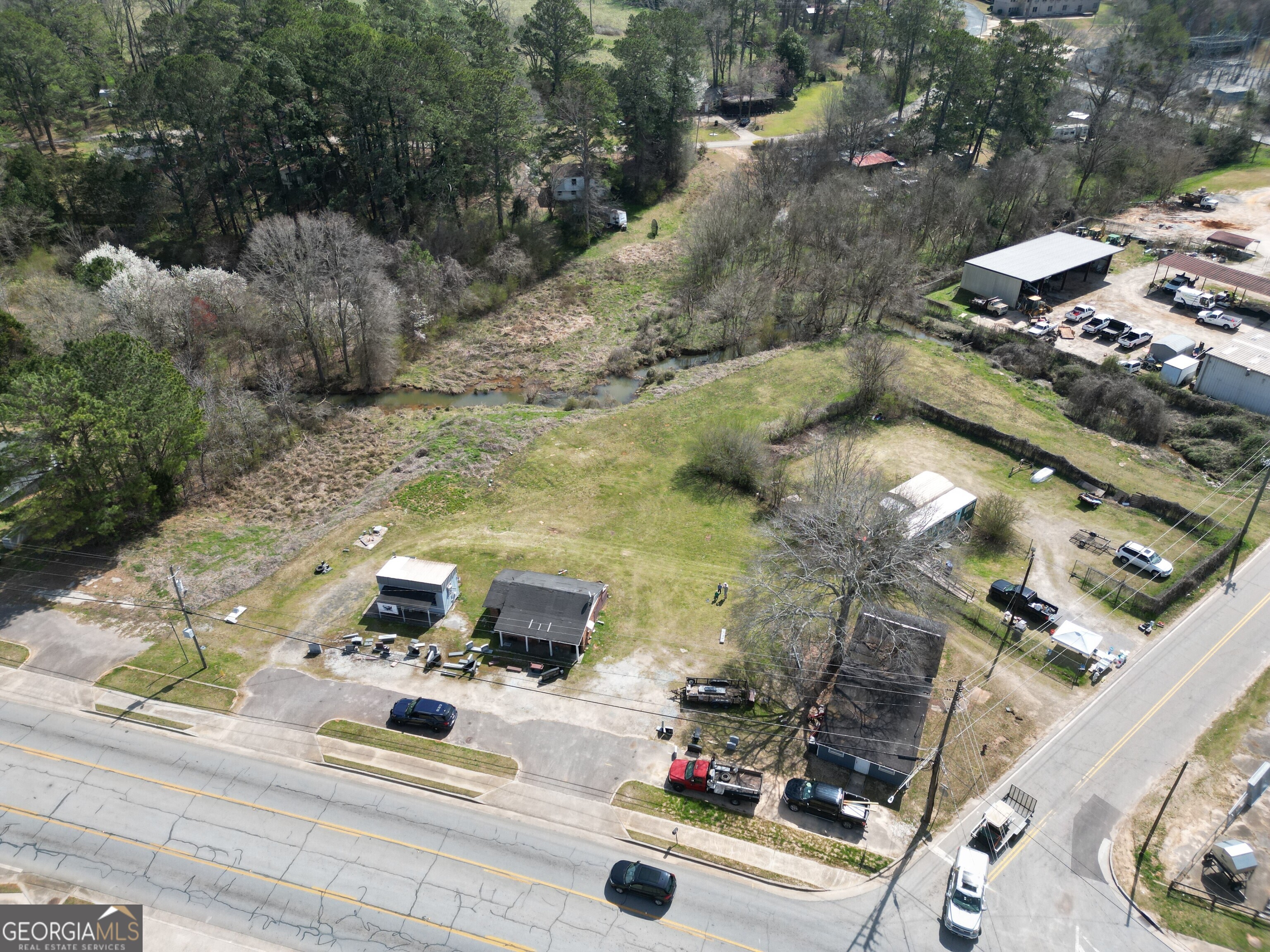 1241 E Broad Street Property Photo 10