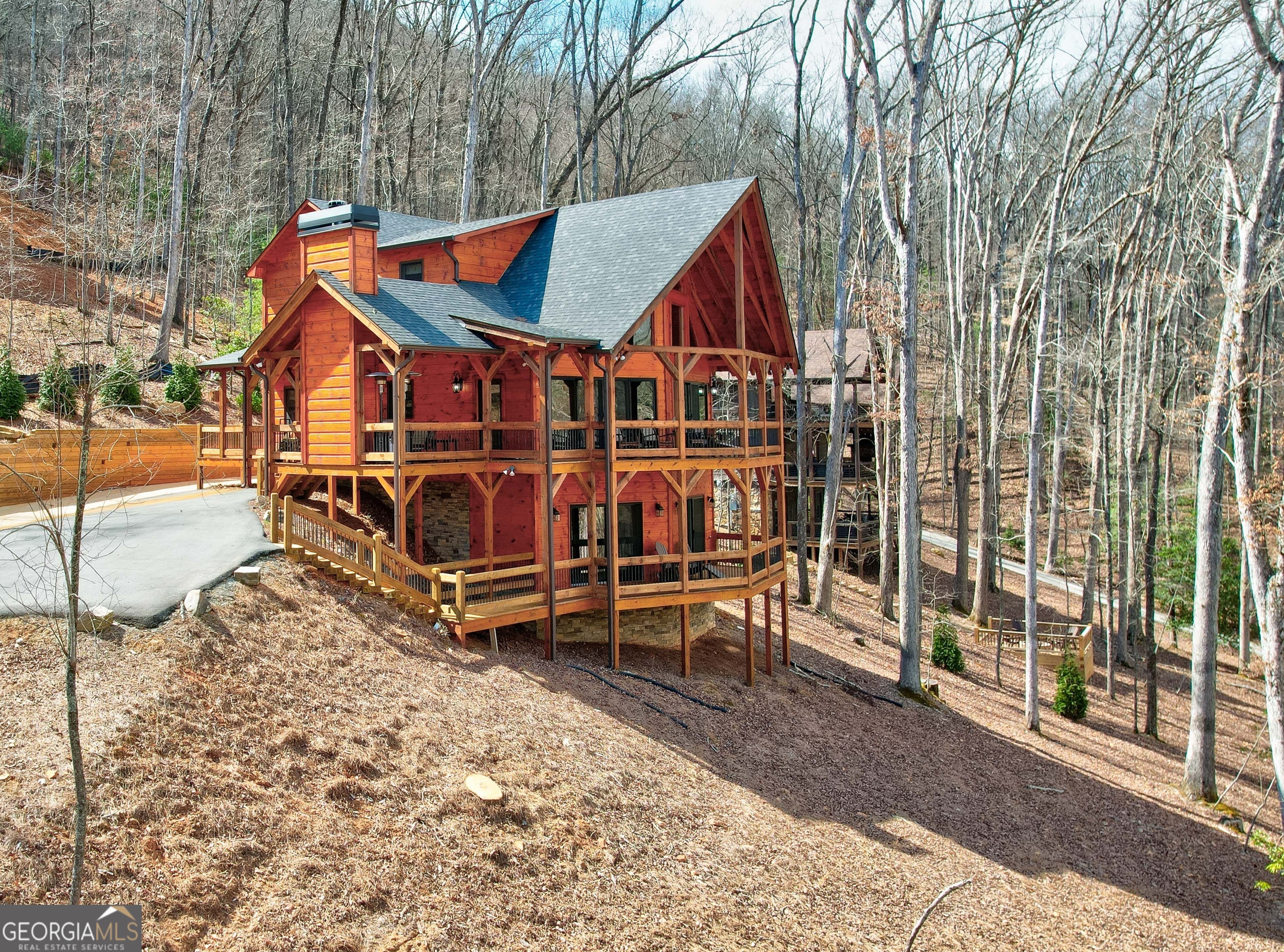 1601 Shady Falls Road Property Photo
