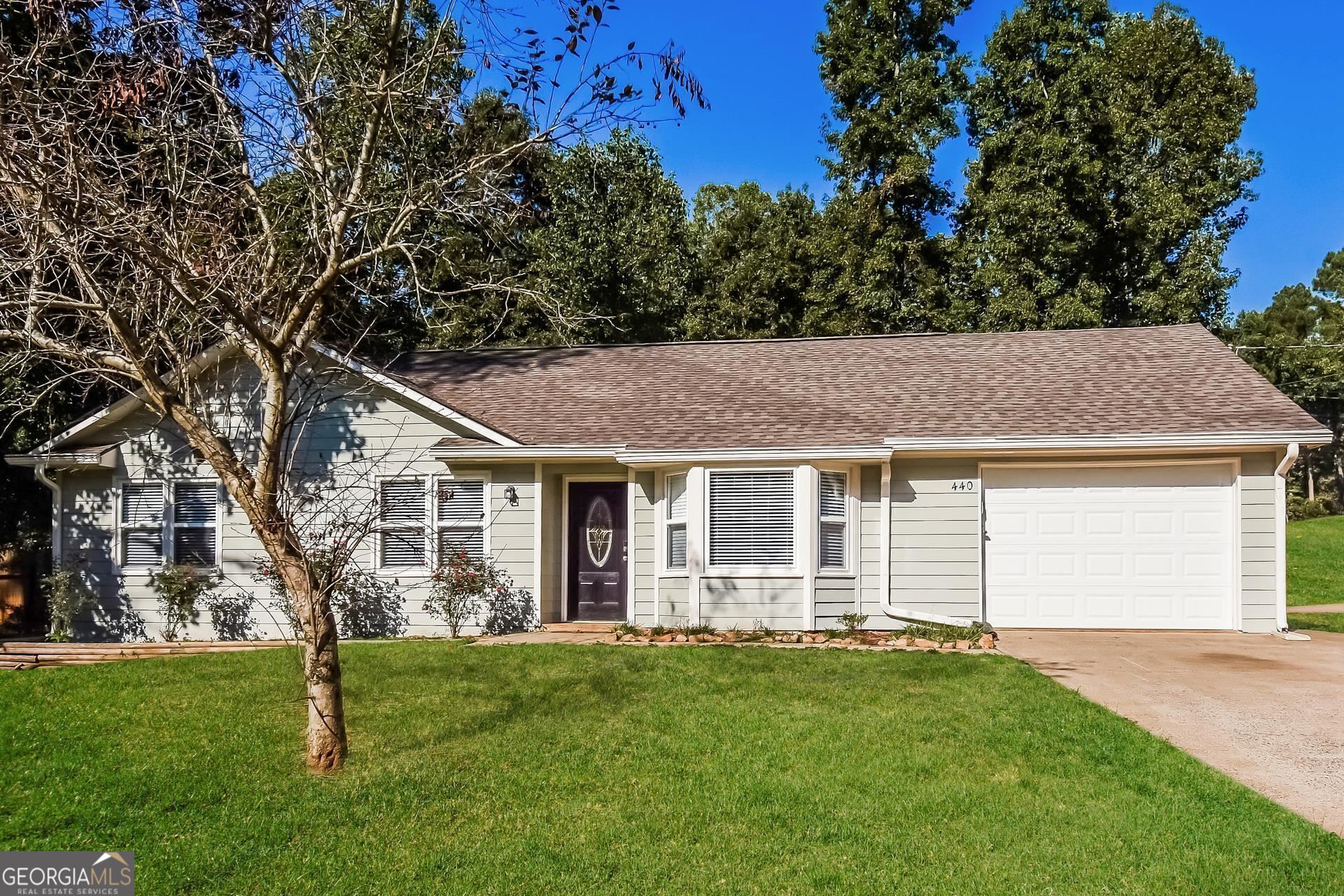 440 Holly Lane Property Photo