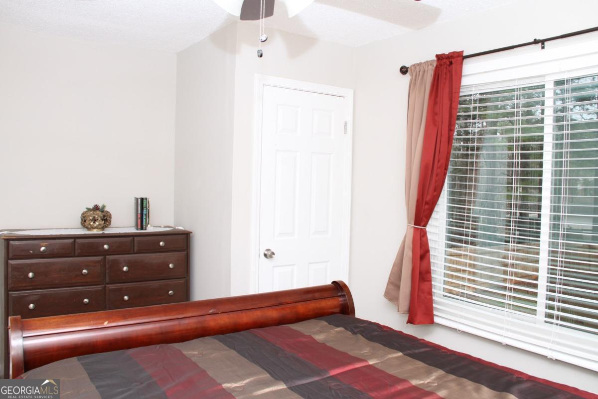 55 Bonds Court Property Photo 6