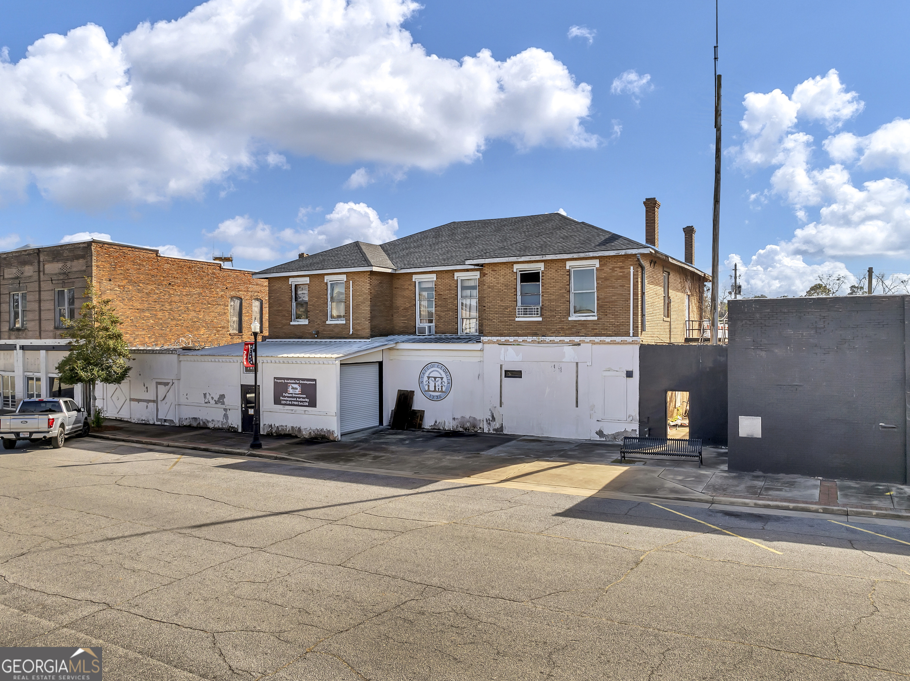 159 Sw Mathewson Ave Property Photo
