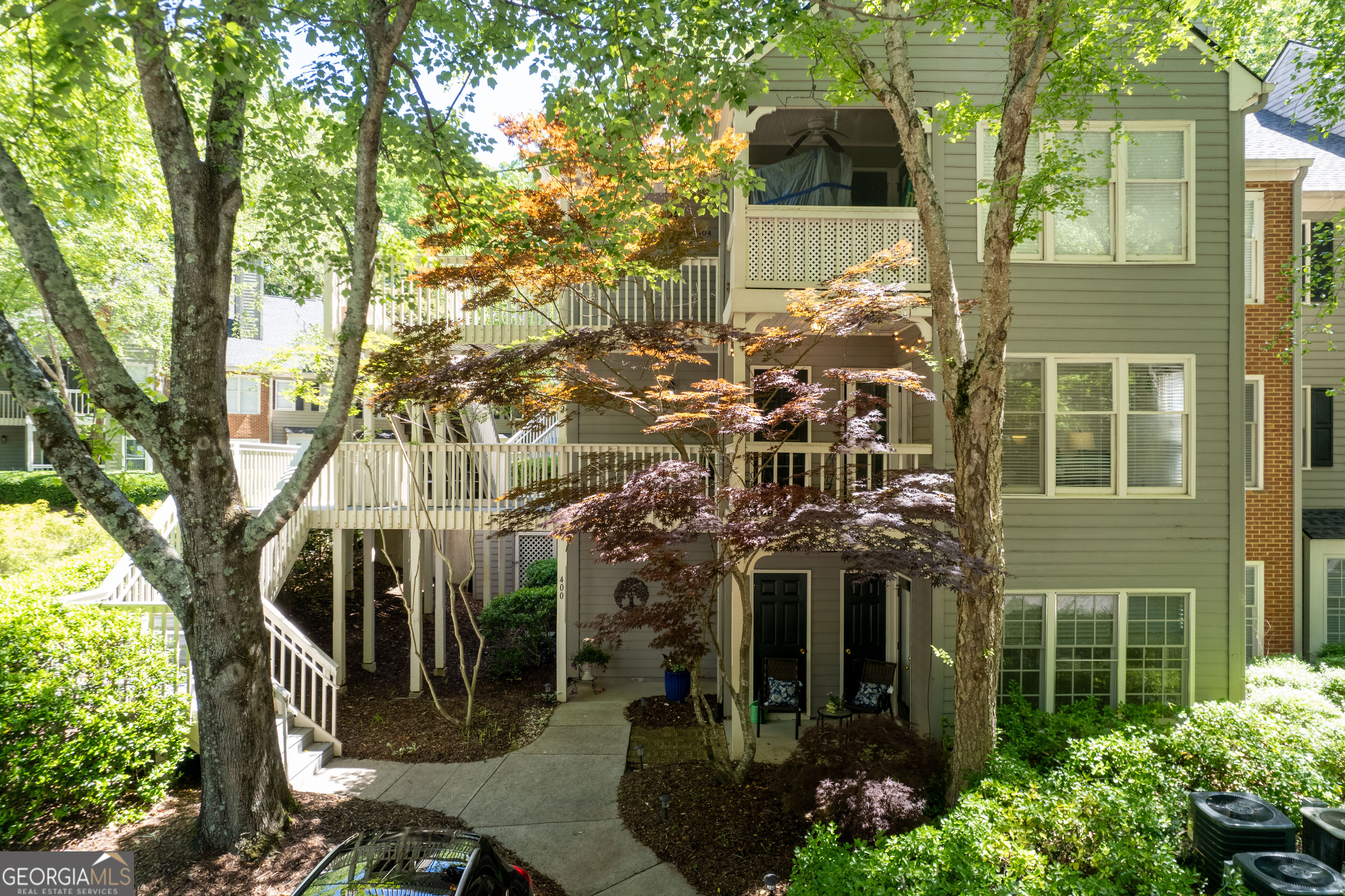 402 Bainbridge Drive Property Photo