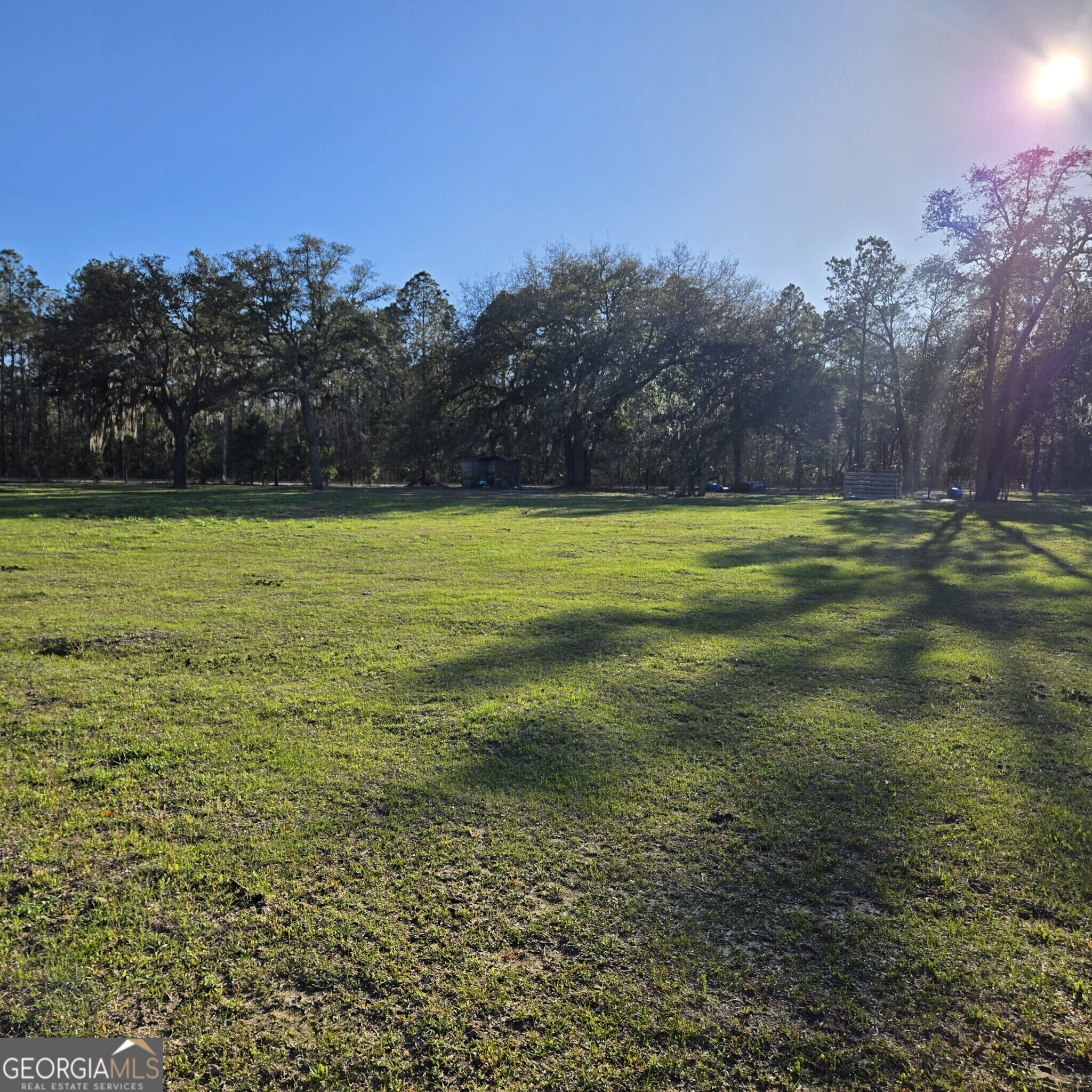 2606 Beechwood Drive Property Photo 5